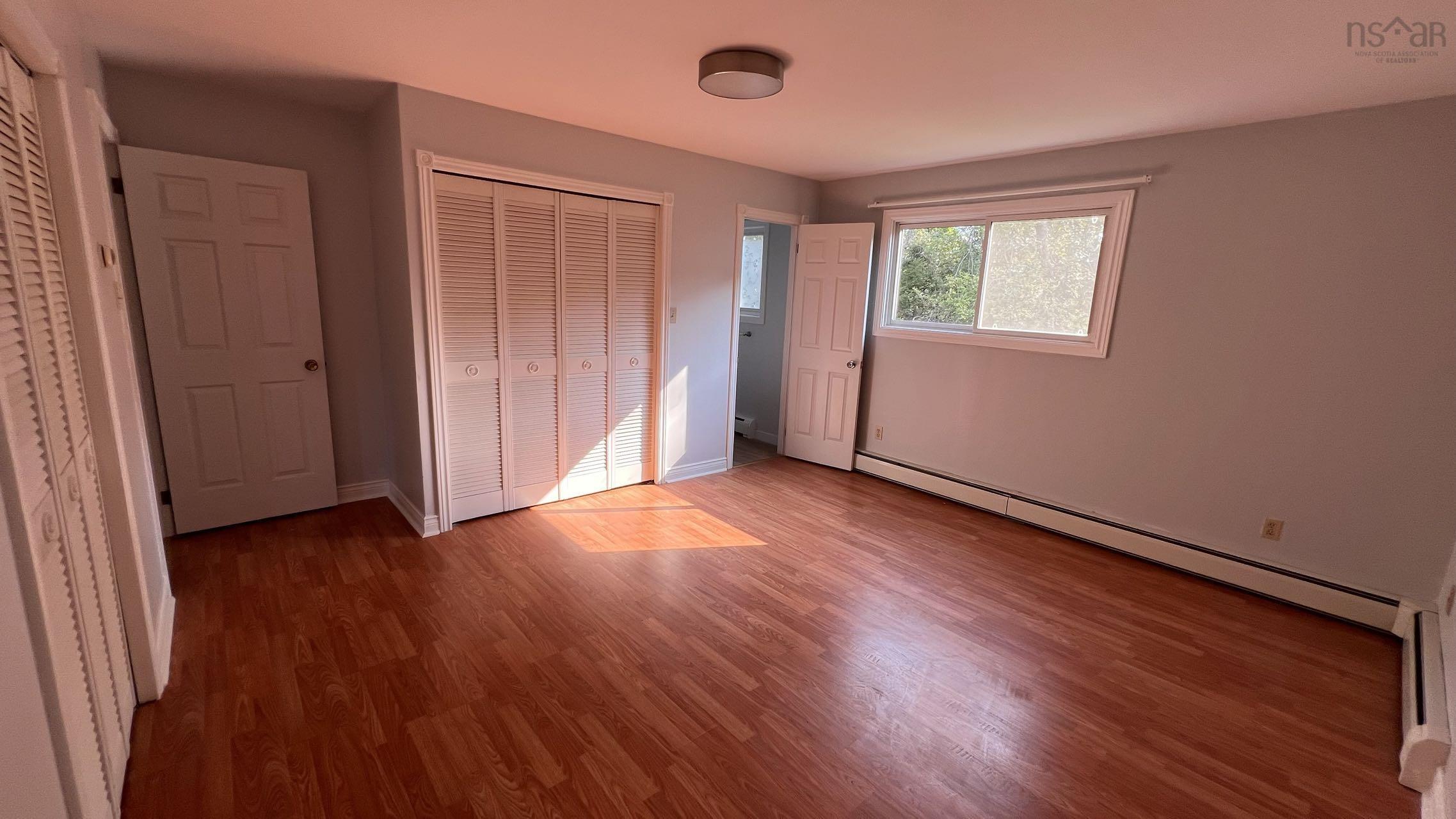 $624,900.00: 66 Sunrise Hill, Bedford