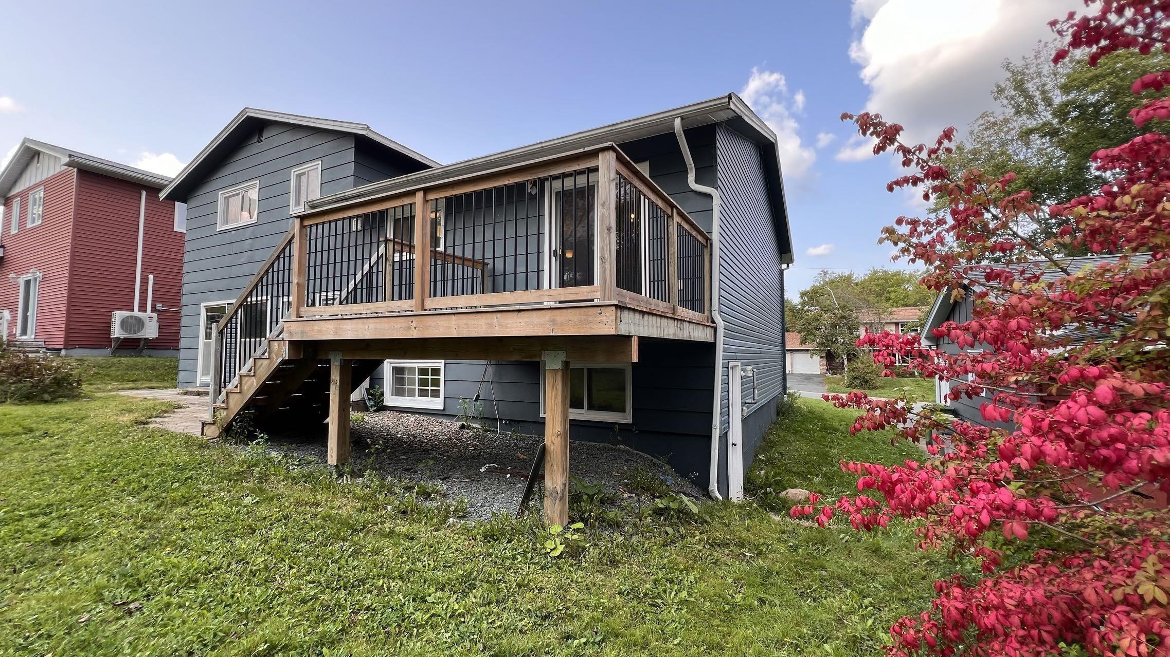 $624,900.00: 66 Sunrise Hill, Bedford