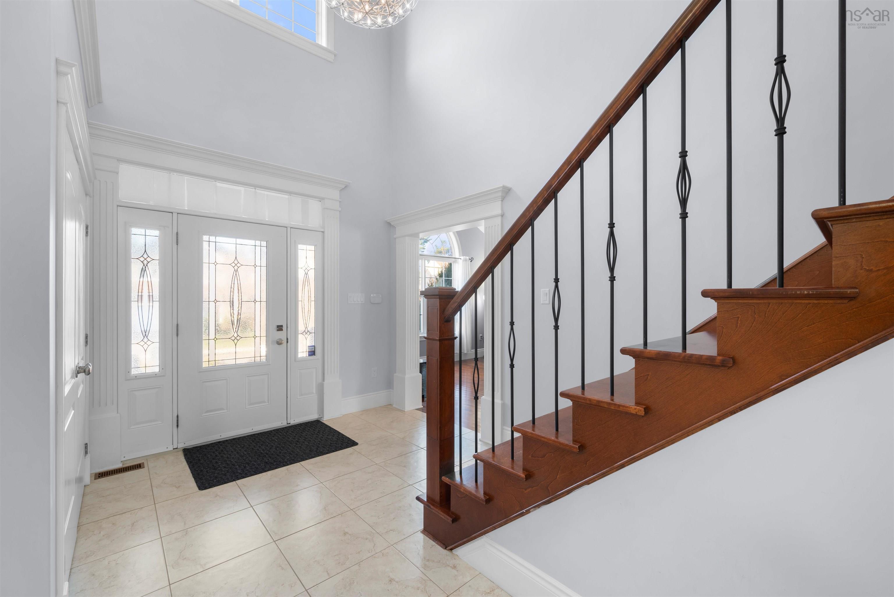 $959,900.00: 426 Southgate Drive, Bedford
