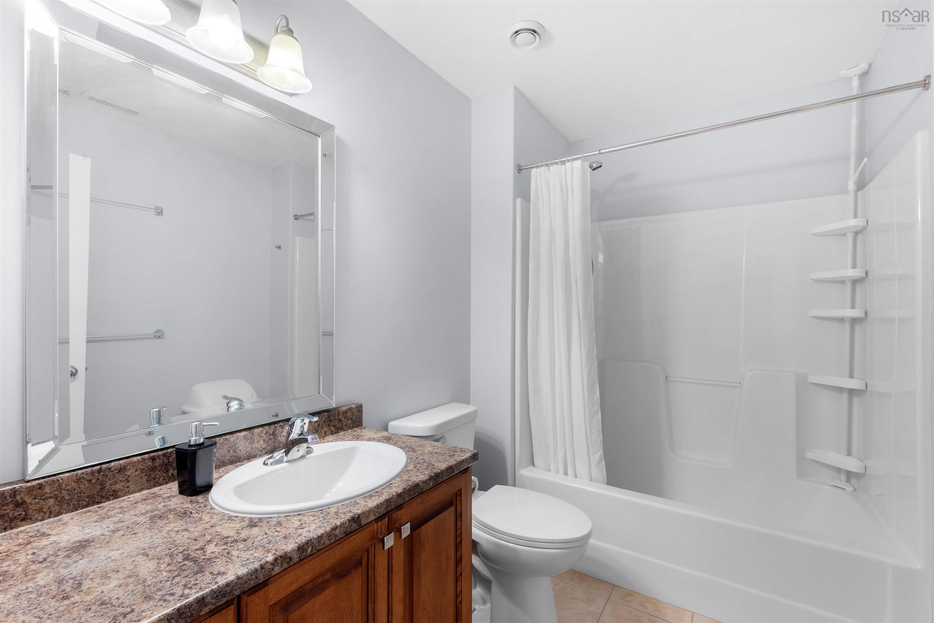 $959,900.00: 426 Southgate Drive, Bedford