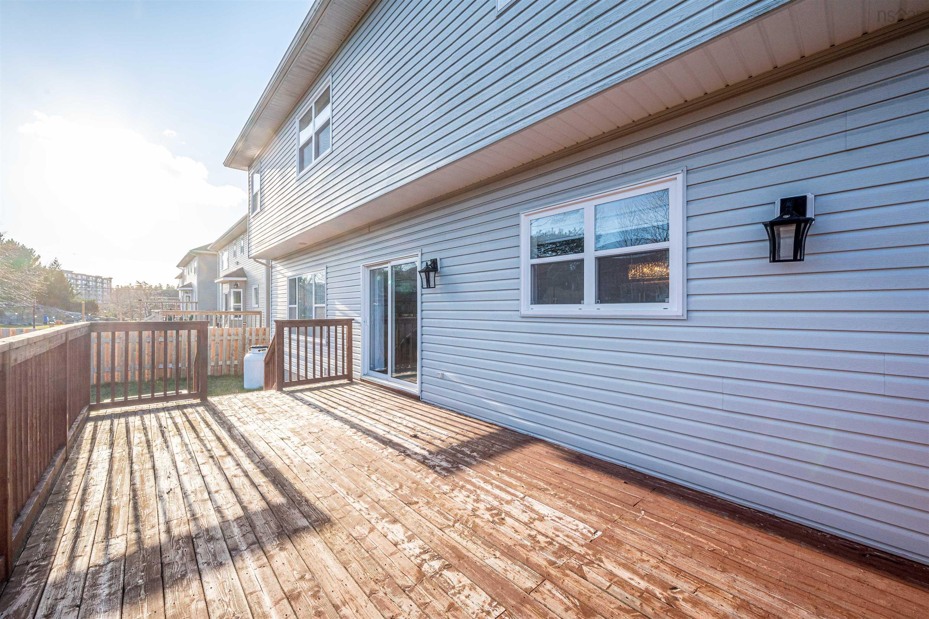 $959,900.00: 426 Southgate Drive, Bedford