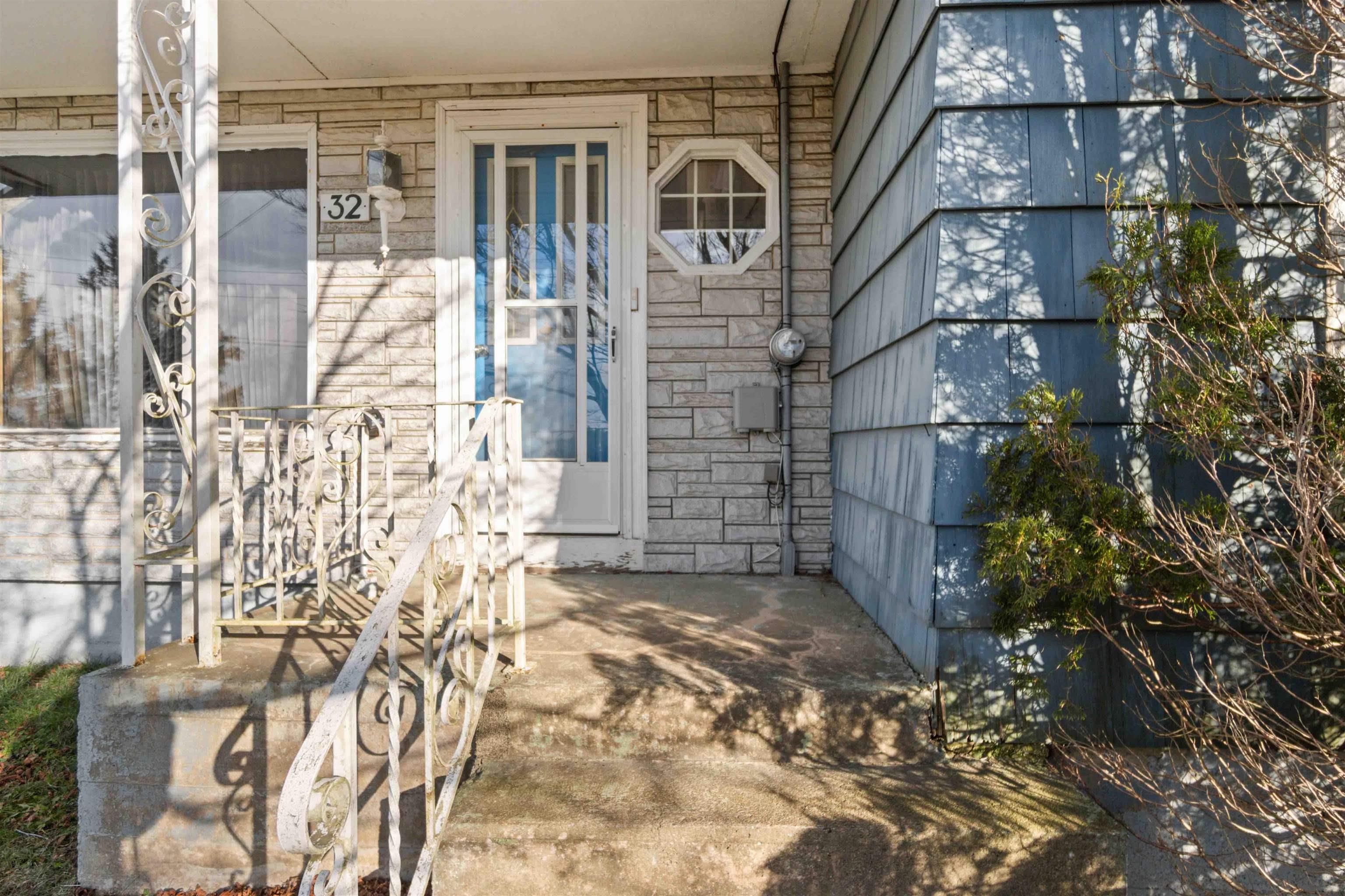 $149,000.00: 32 Golf Road, Mount Pleasant