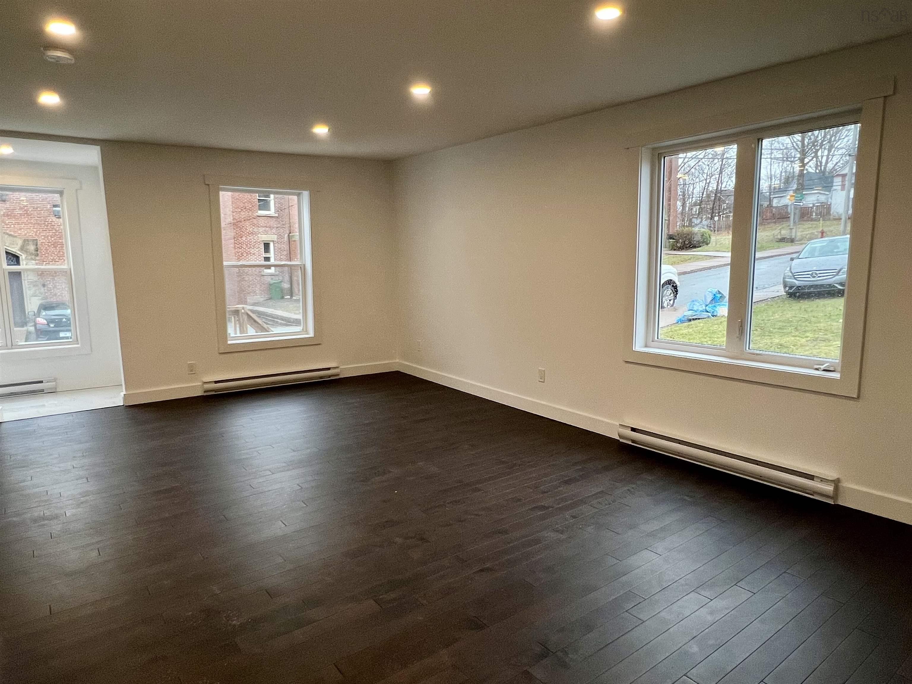 $349,900.00: 221 MacLean Street, New Glasgow