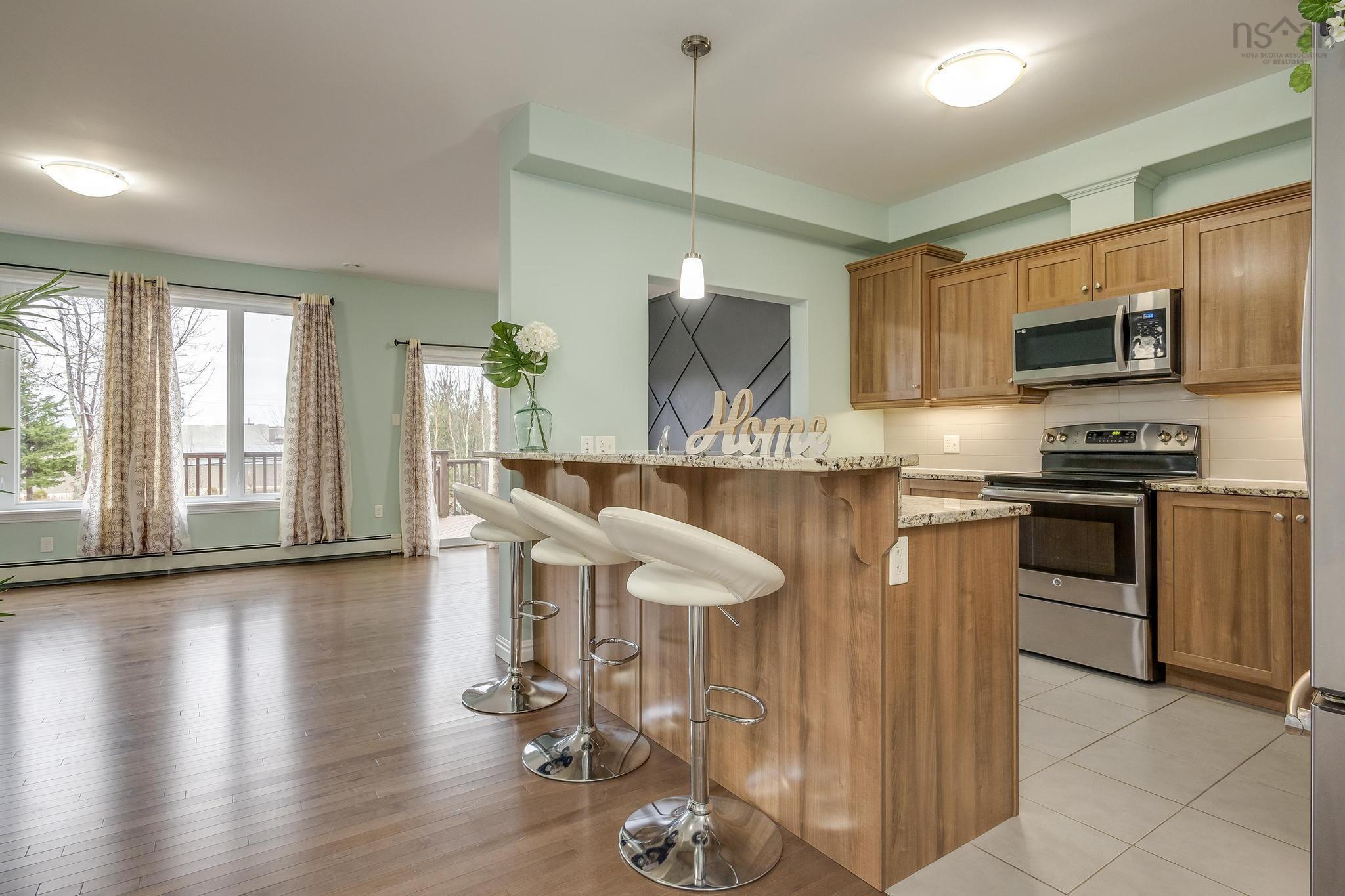 $689,900.00: 34 Armenia Drive, Bedford
