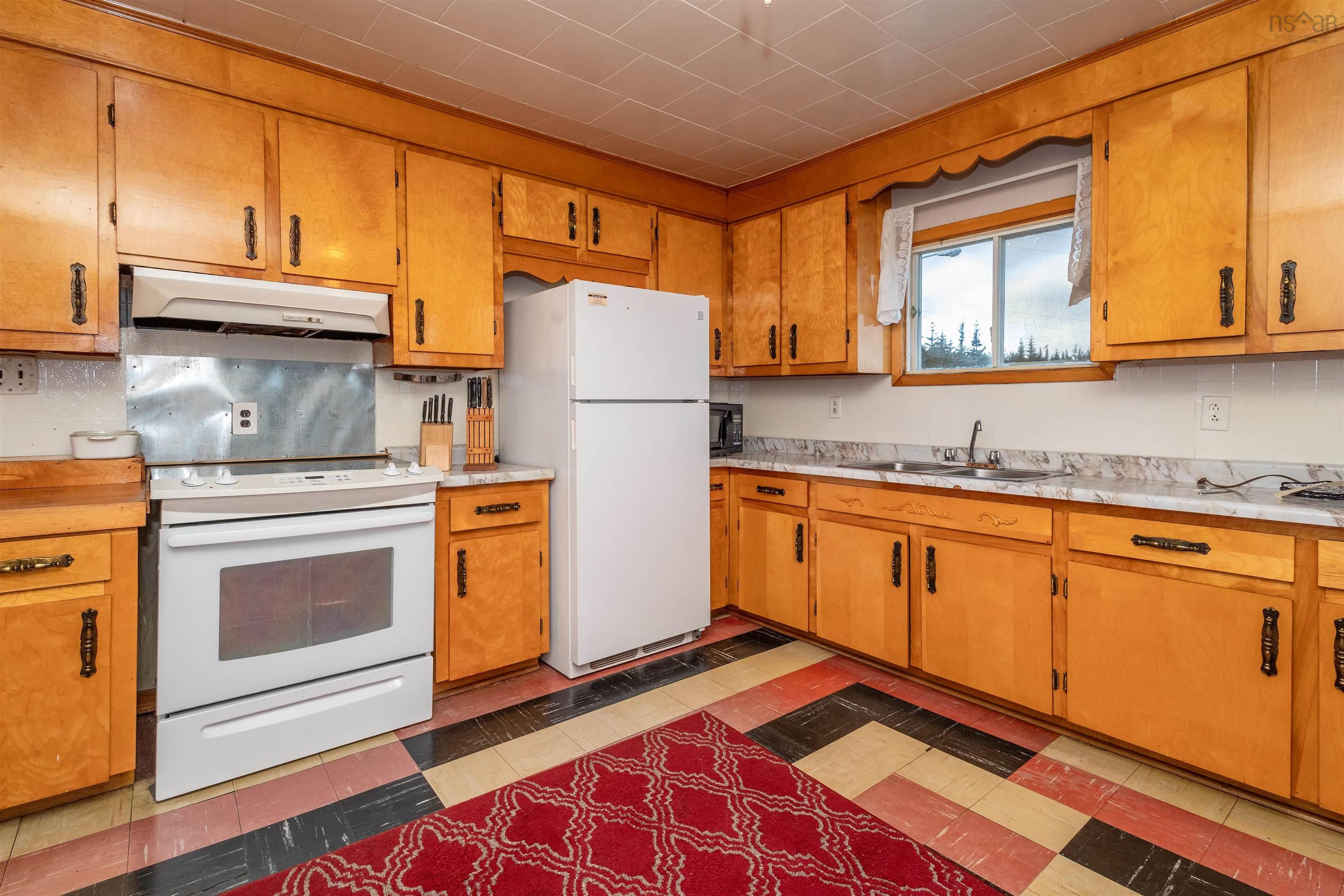 $79,999.00: 255 Havenside Road, Louisbourg
