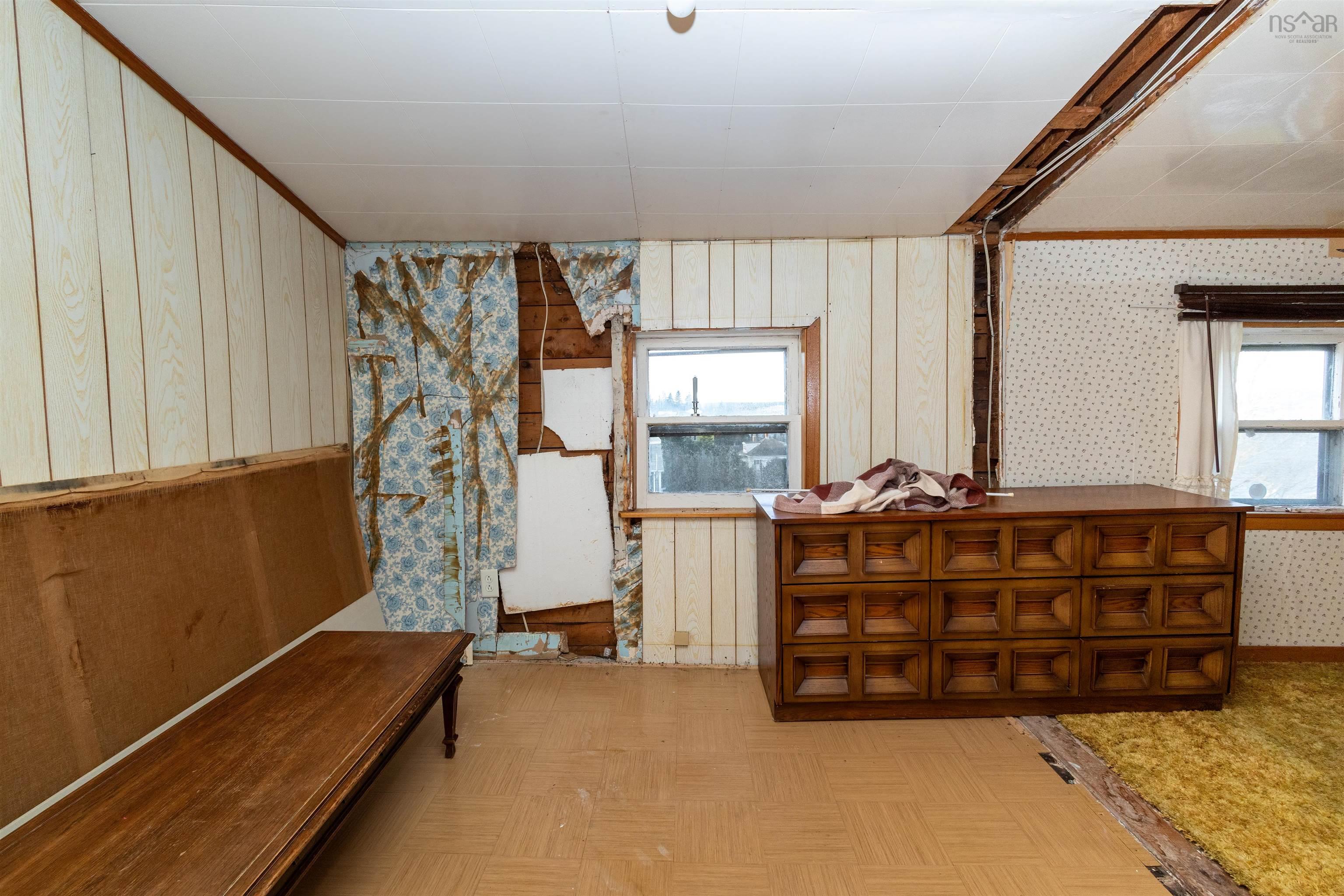 $79,999.00: 255 Havenside Road, Louisbourg