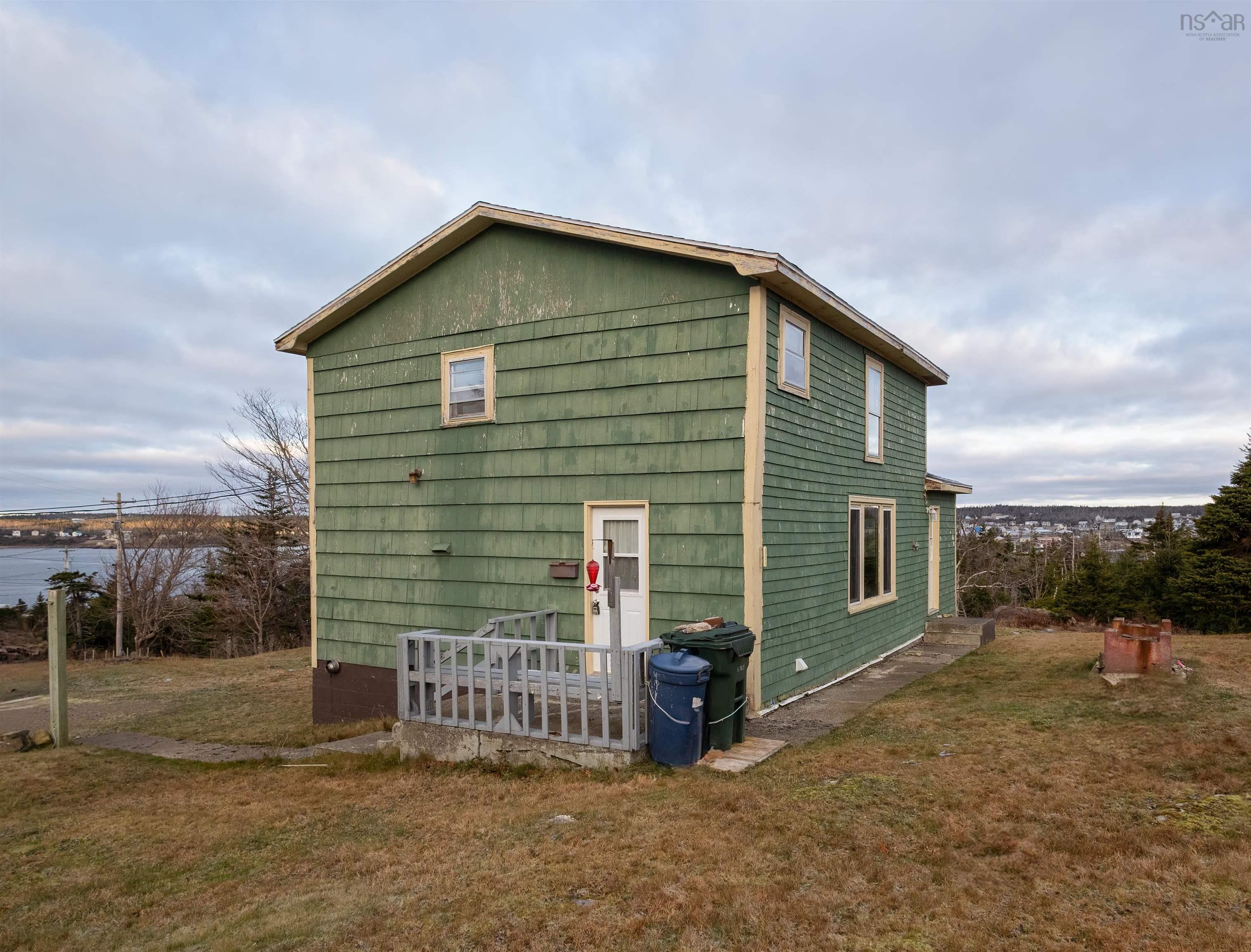 $79,999.00: 255 Havenside Road, Louisbourg