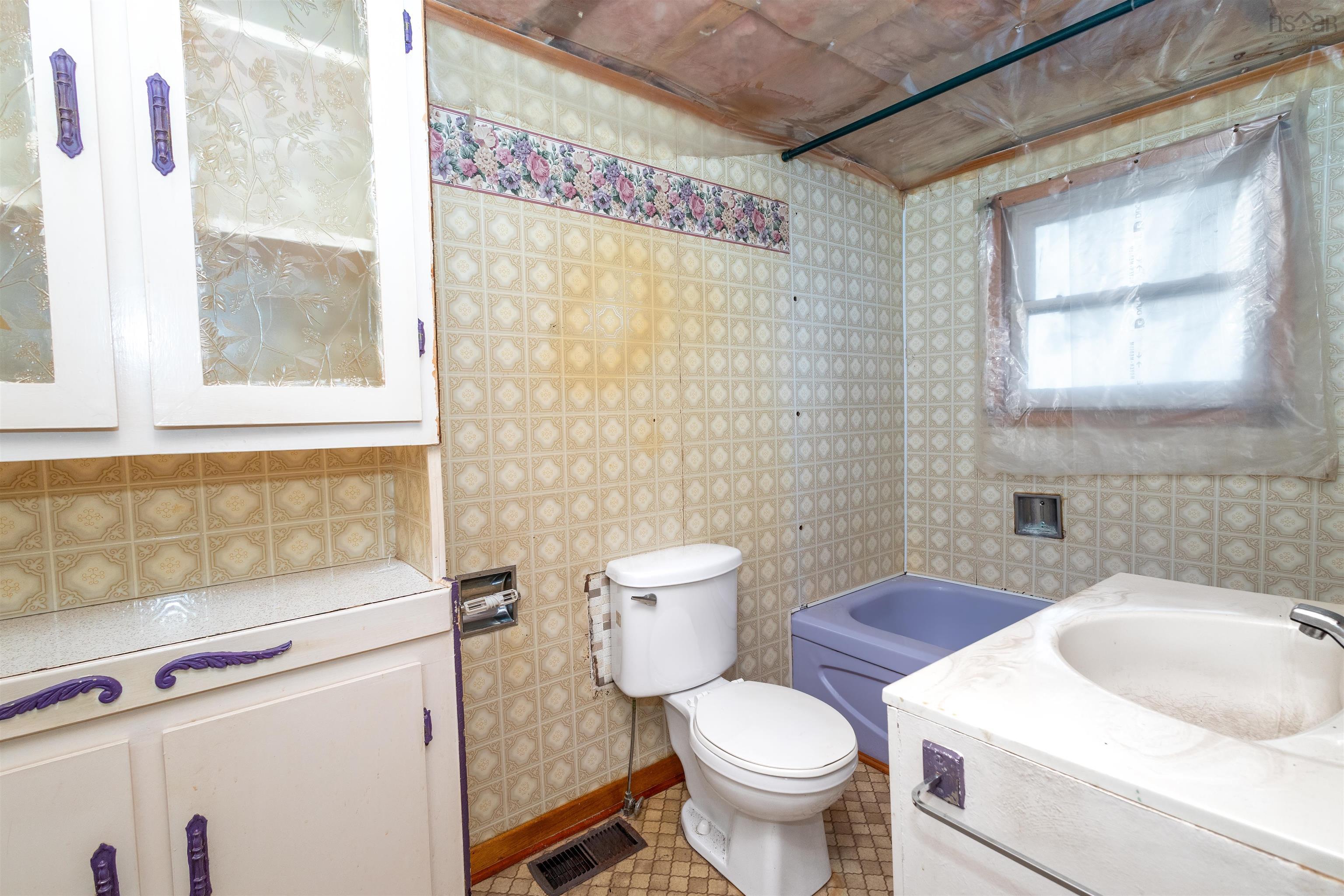 $79,999.00: 255 Havenside Road, Louisbourg