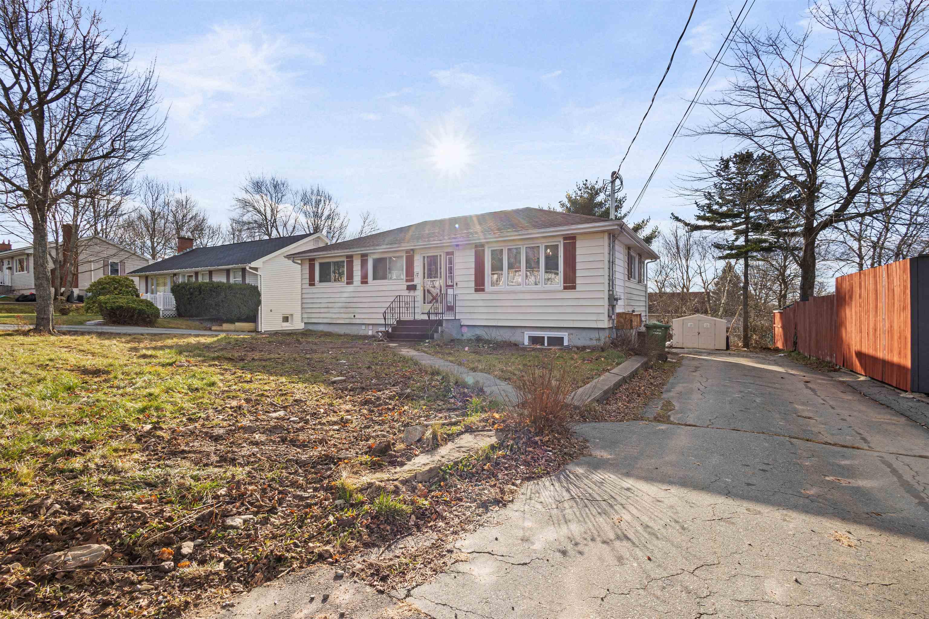 $595,000.00: 17 Brigadoon Avenue, Dartmouth