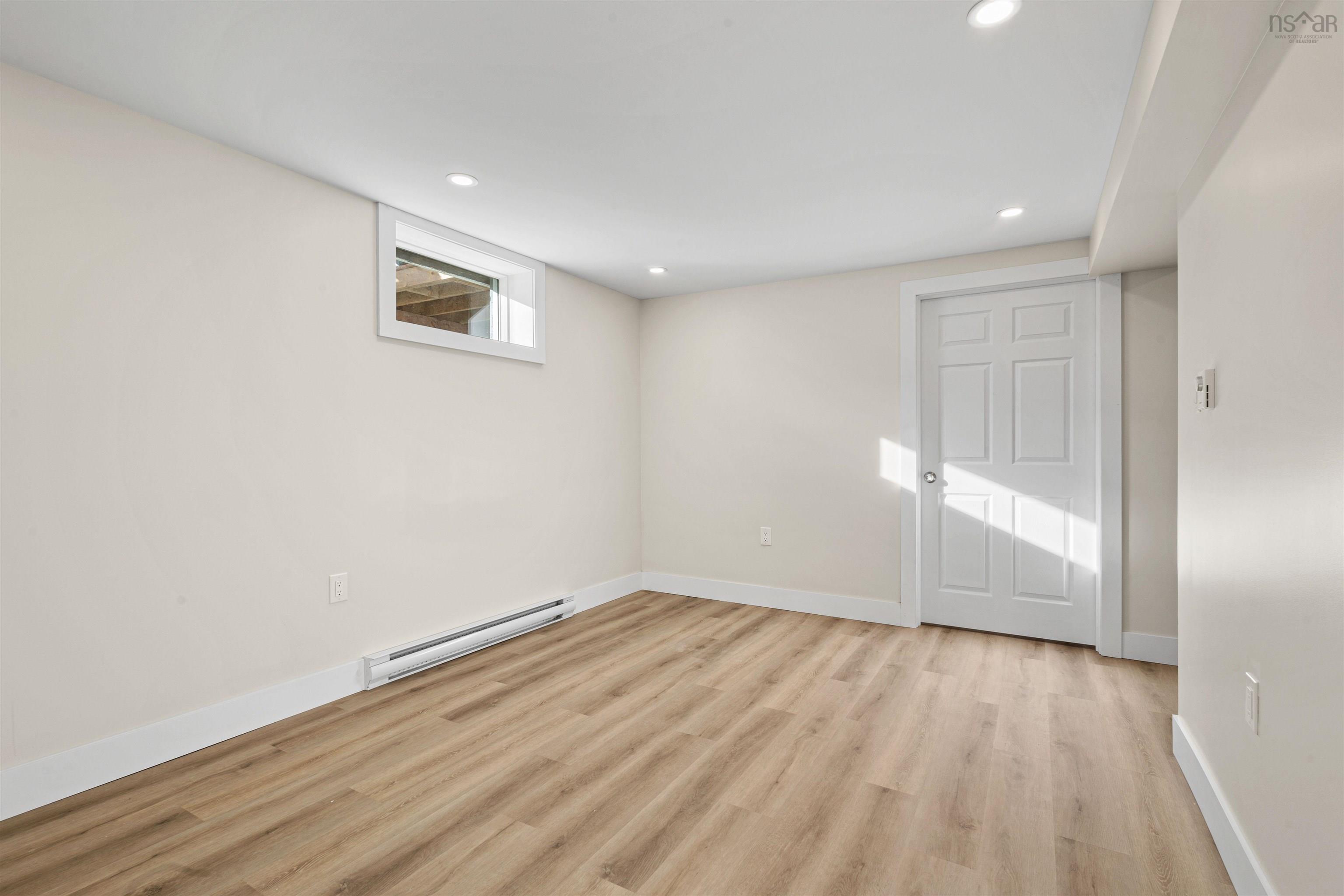 $595,000.00: 17 Brigadoon Avenue, Dartmouth