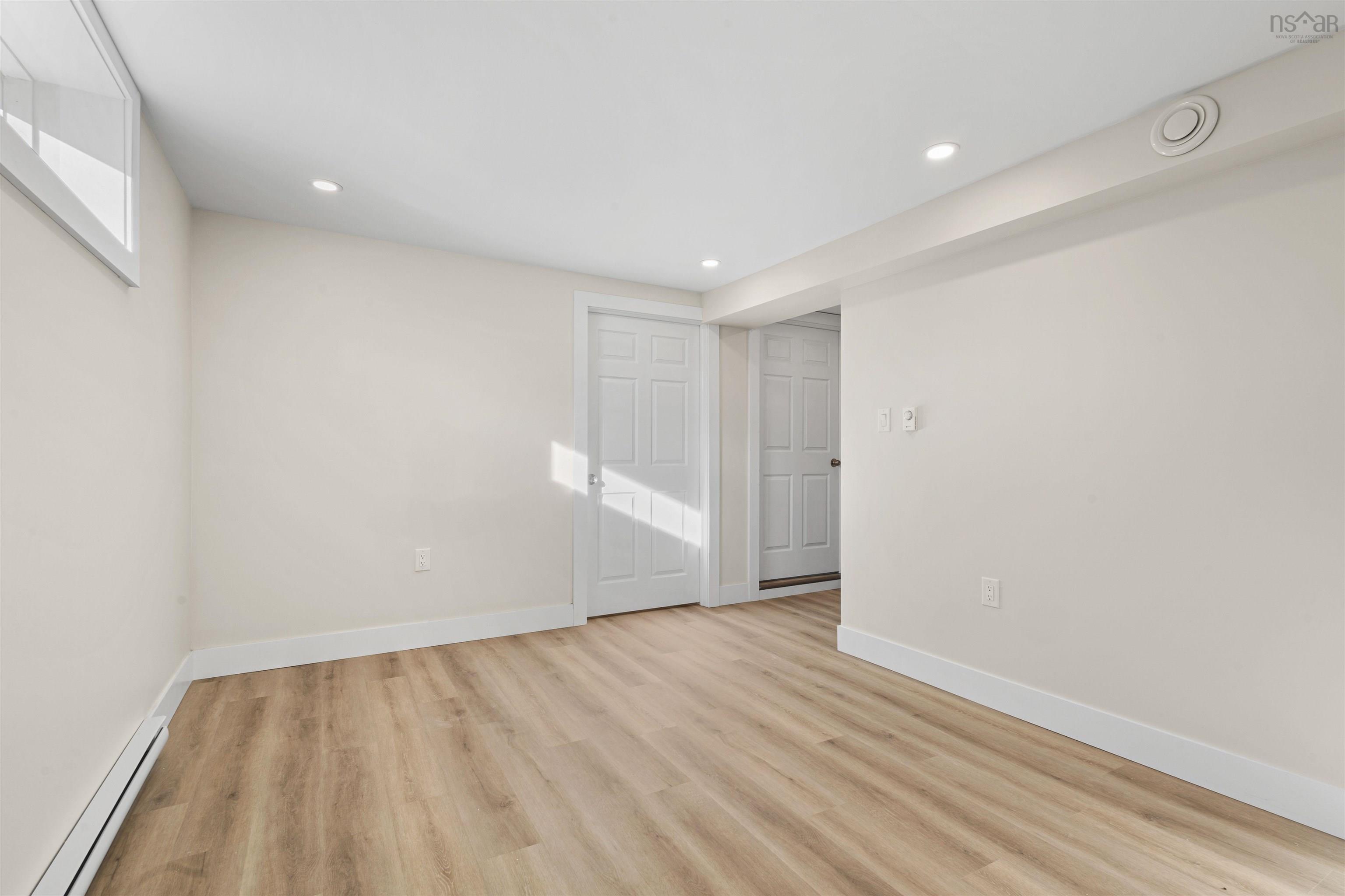 $595,000.00: 17 Brigadoon Avenue, Dartmouth
