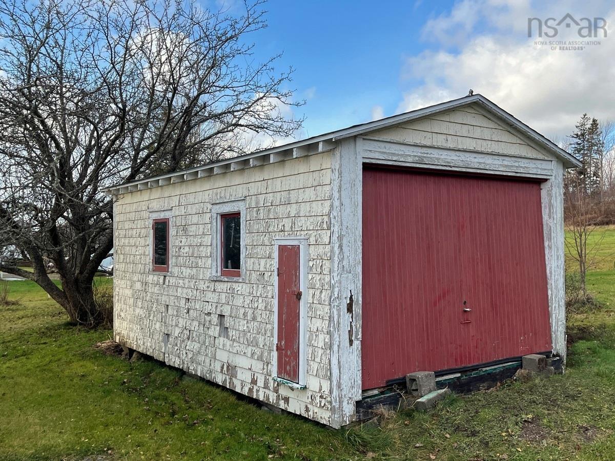$350,000.00: 11559 Highway 19, Mabou