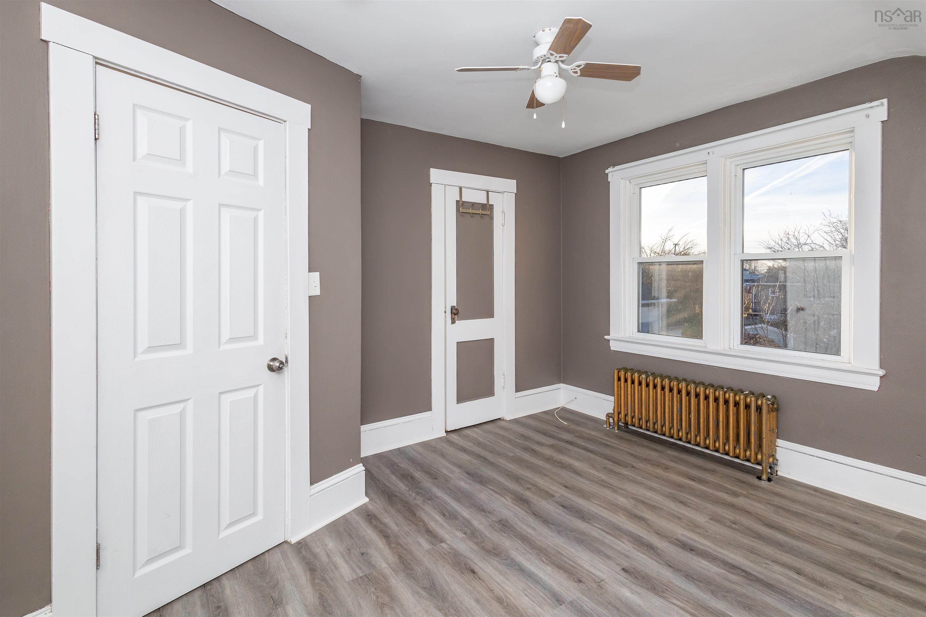 $204,000.00: 405 Hudson Street, New Waterford