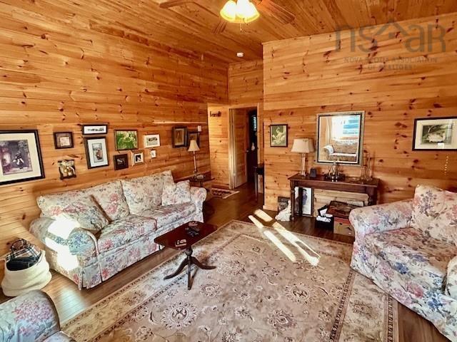 $299,900.00: 107 Ridge Road, South Branch