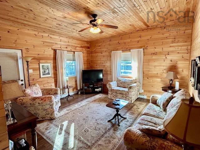 $299,900.00: 107 Ridge Road, South Branch