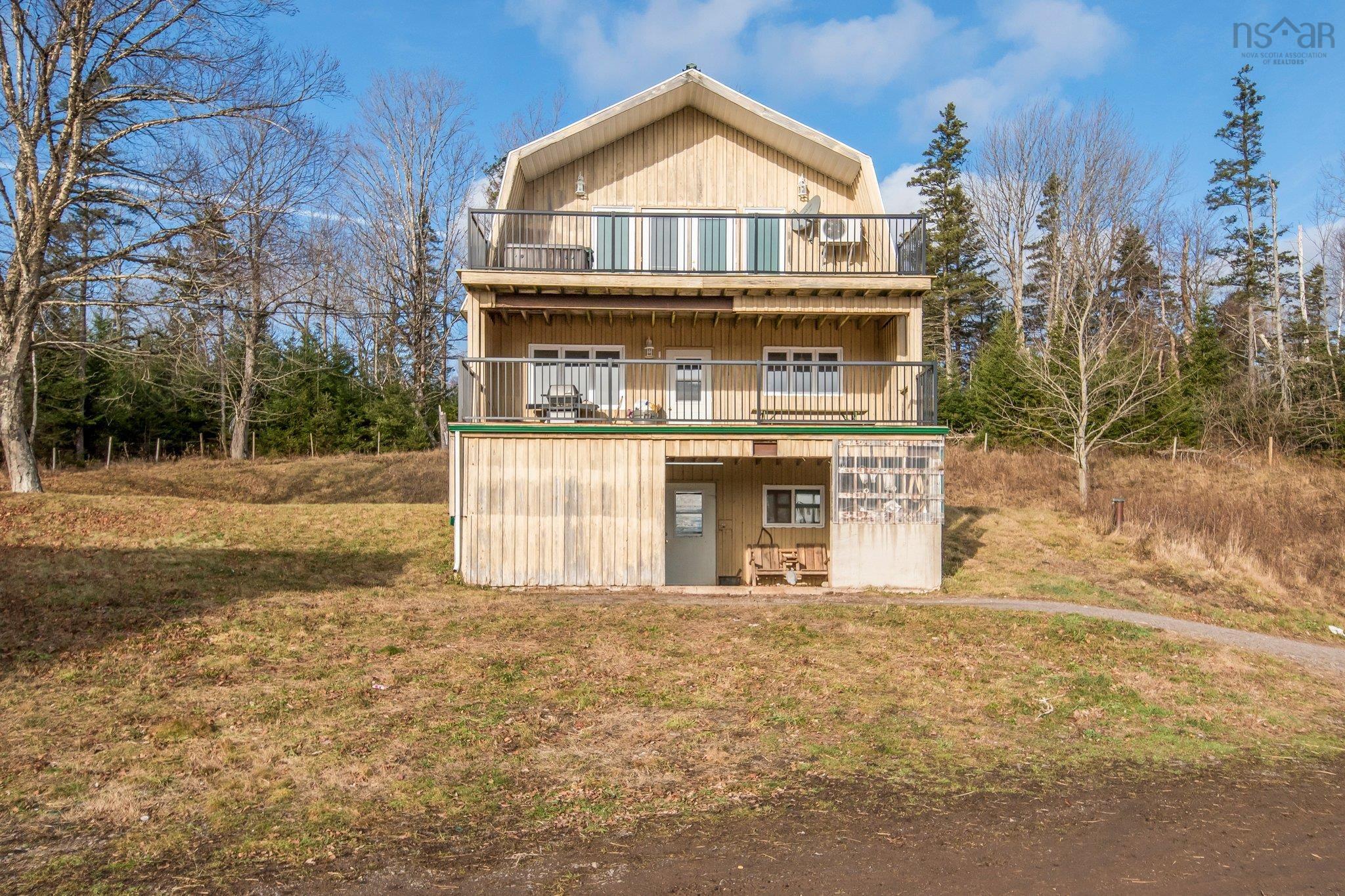 $5,850,000.00: 894 Morden Road, Weltons Corner