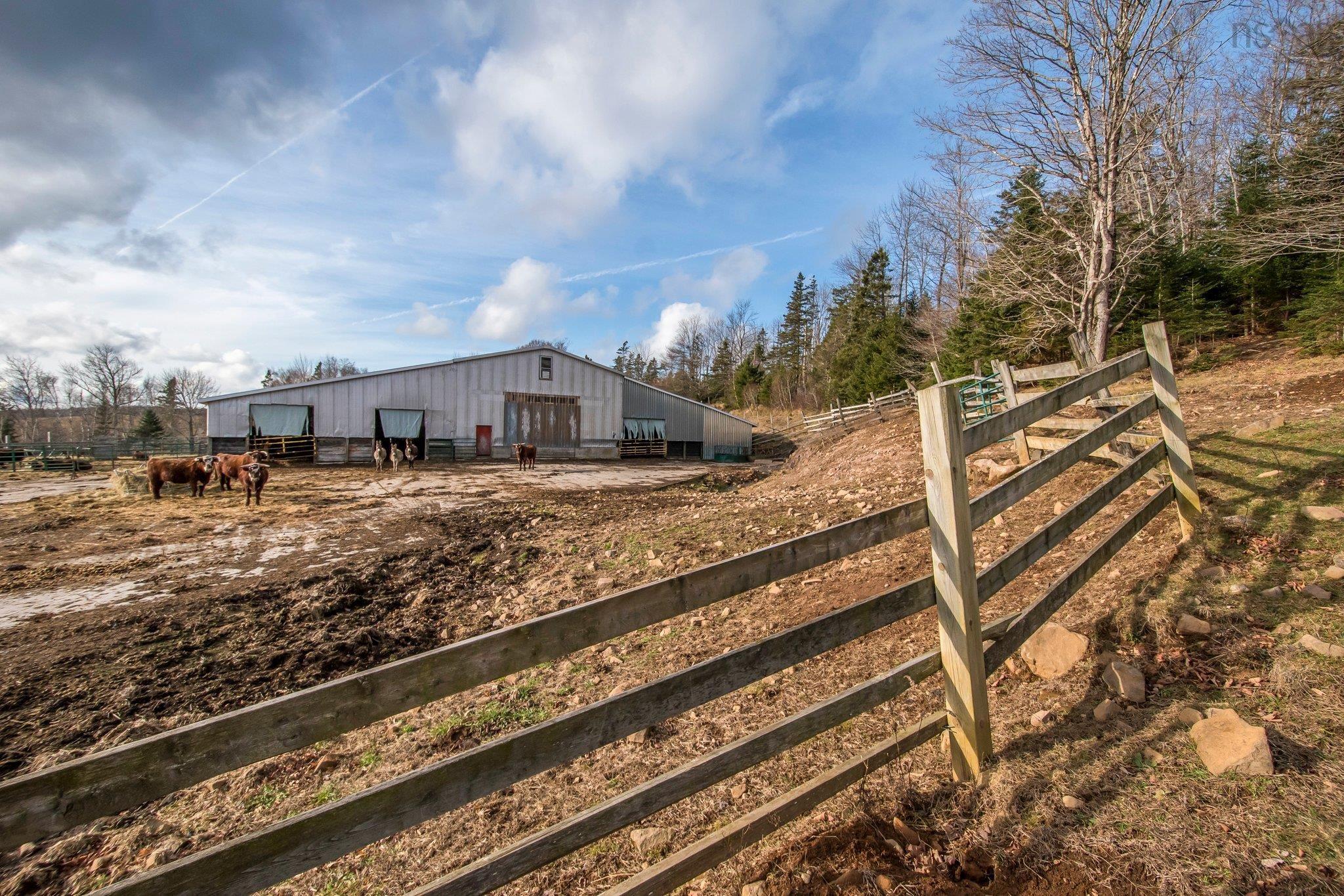 $5,850,000.00: 894 Morden Road, Weltons Corner