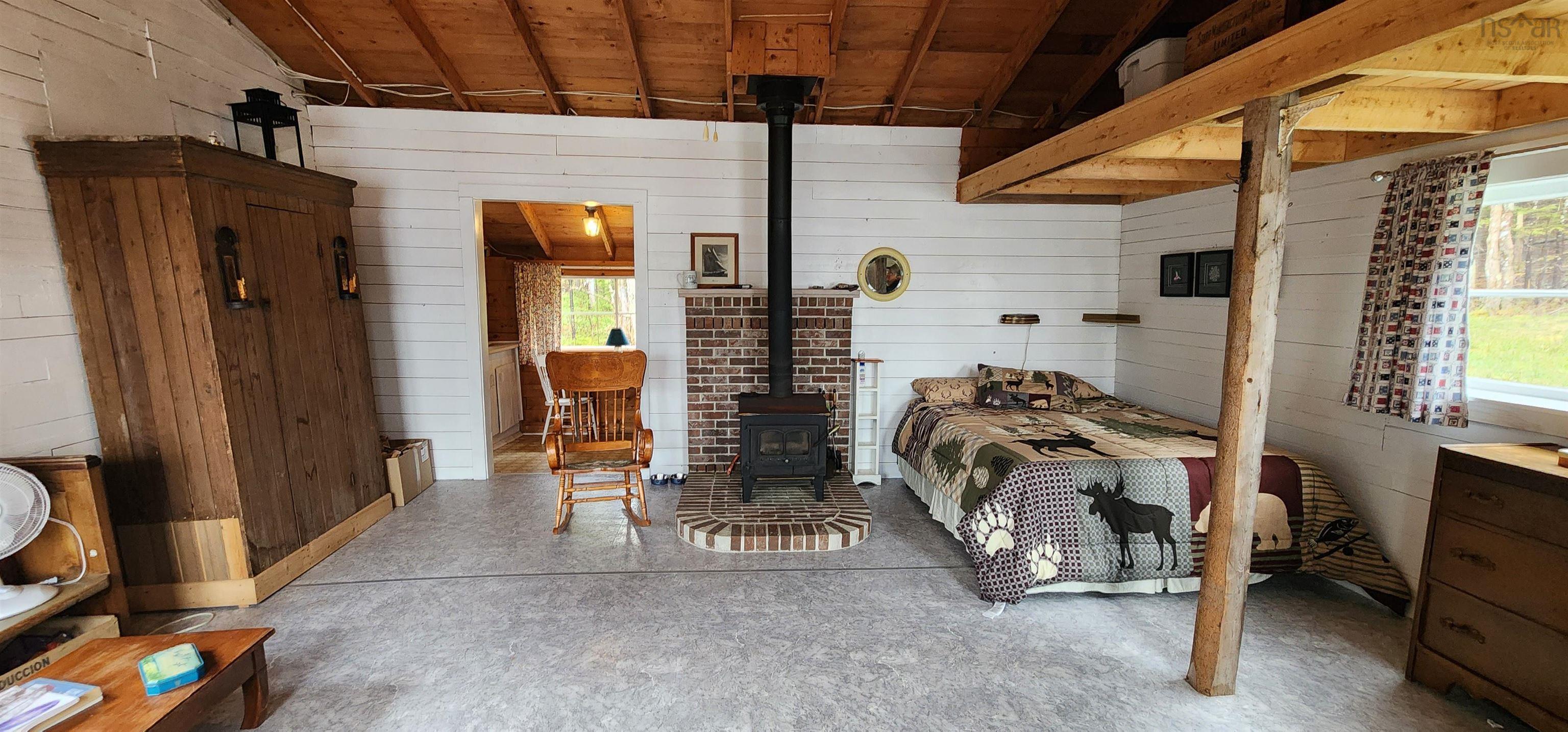 $169,900.00: 55 Lake Shore Drive, North Range
