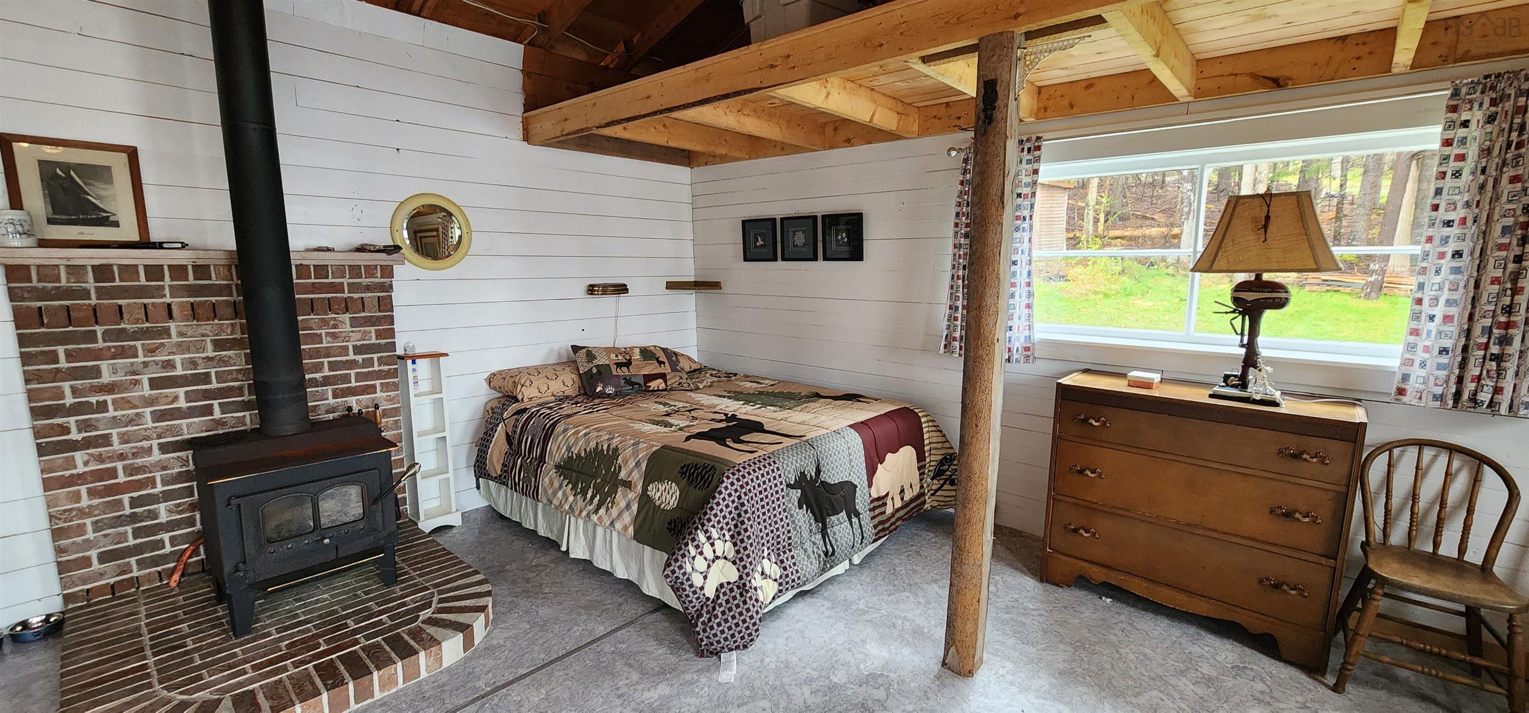 $169,900.00: 55 Lake Shore Drive, North Range