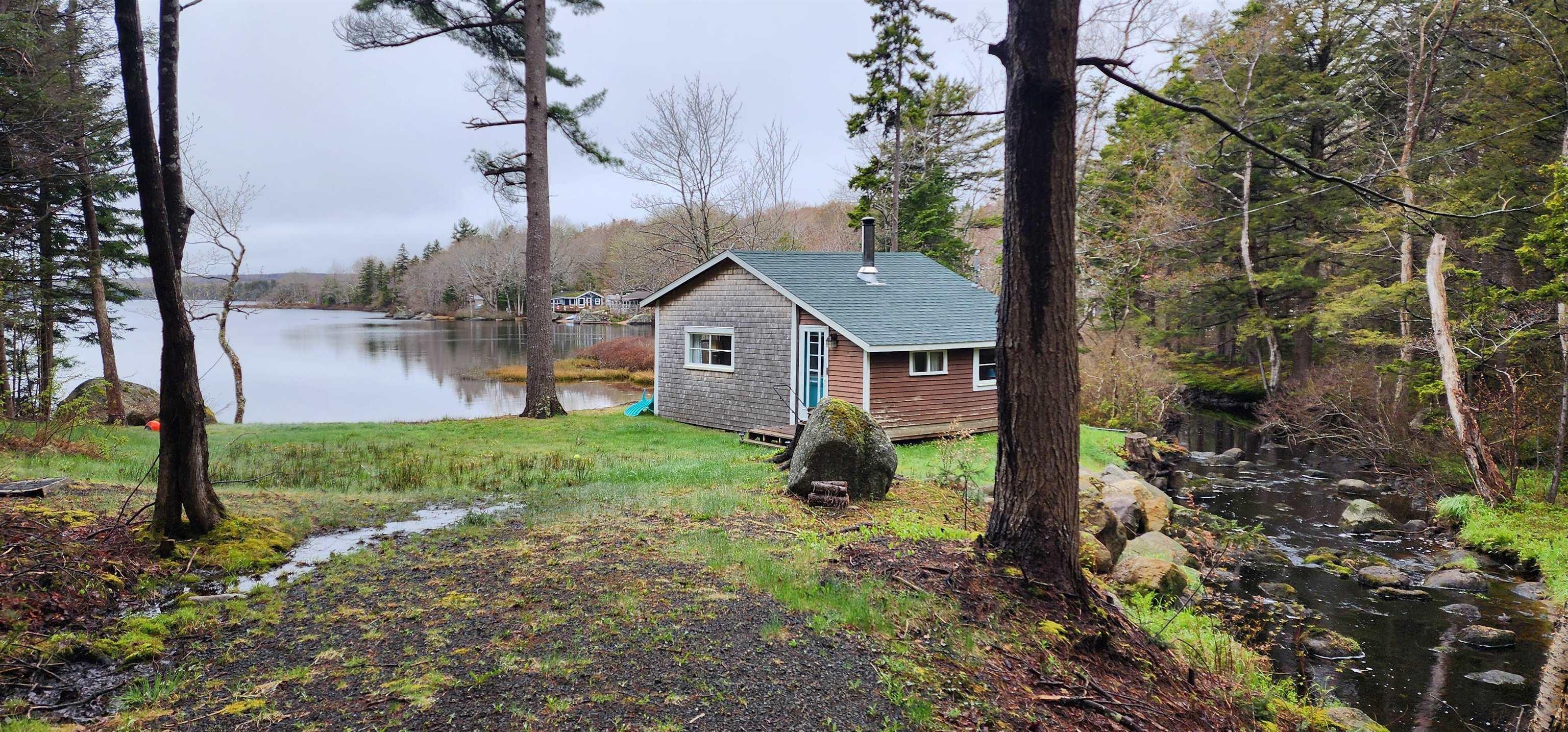 $169,900.00: 55 Lake Shore Drive, North Range