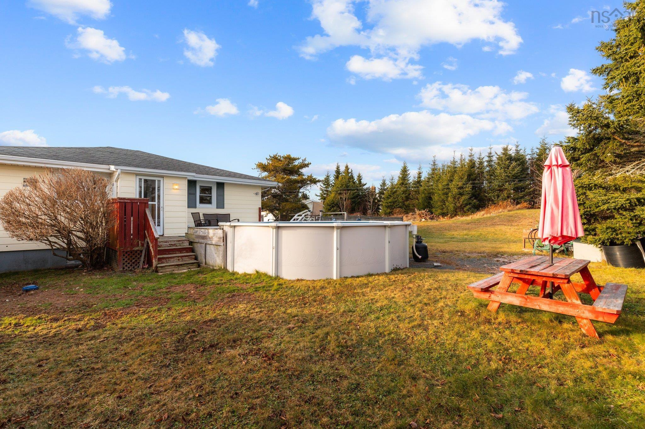 $562,500.00: 2 Westview Drive, Lawrencetown