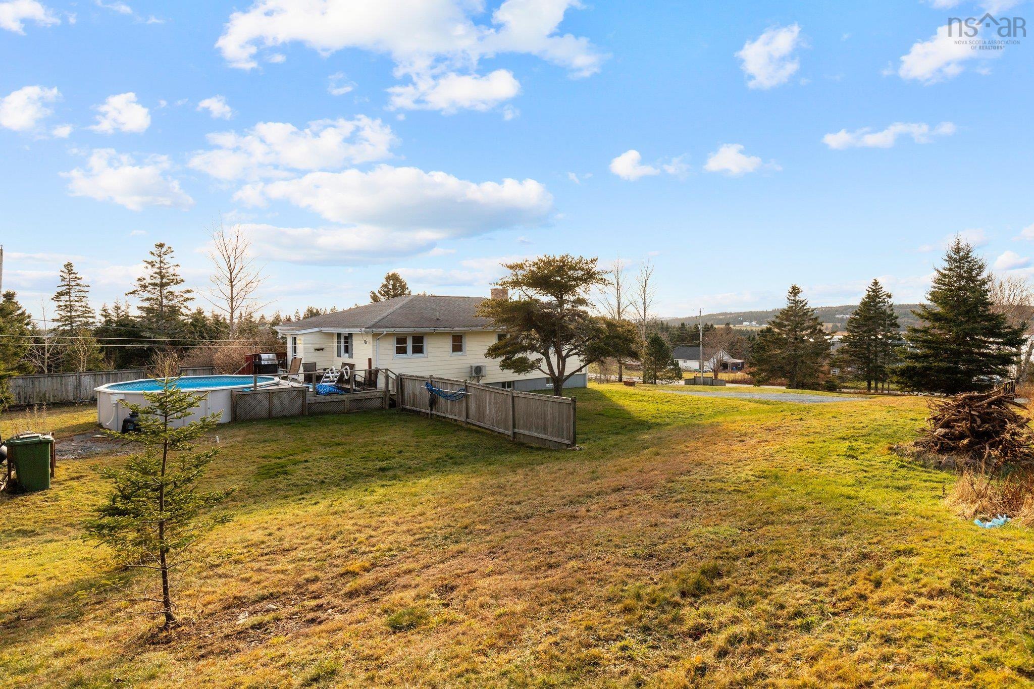 $562,500.00: 2 Westview Drive, Lawrencetown