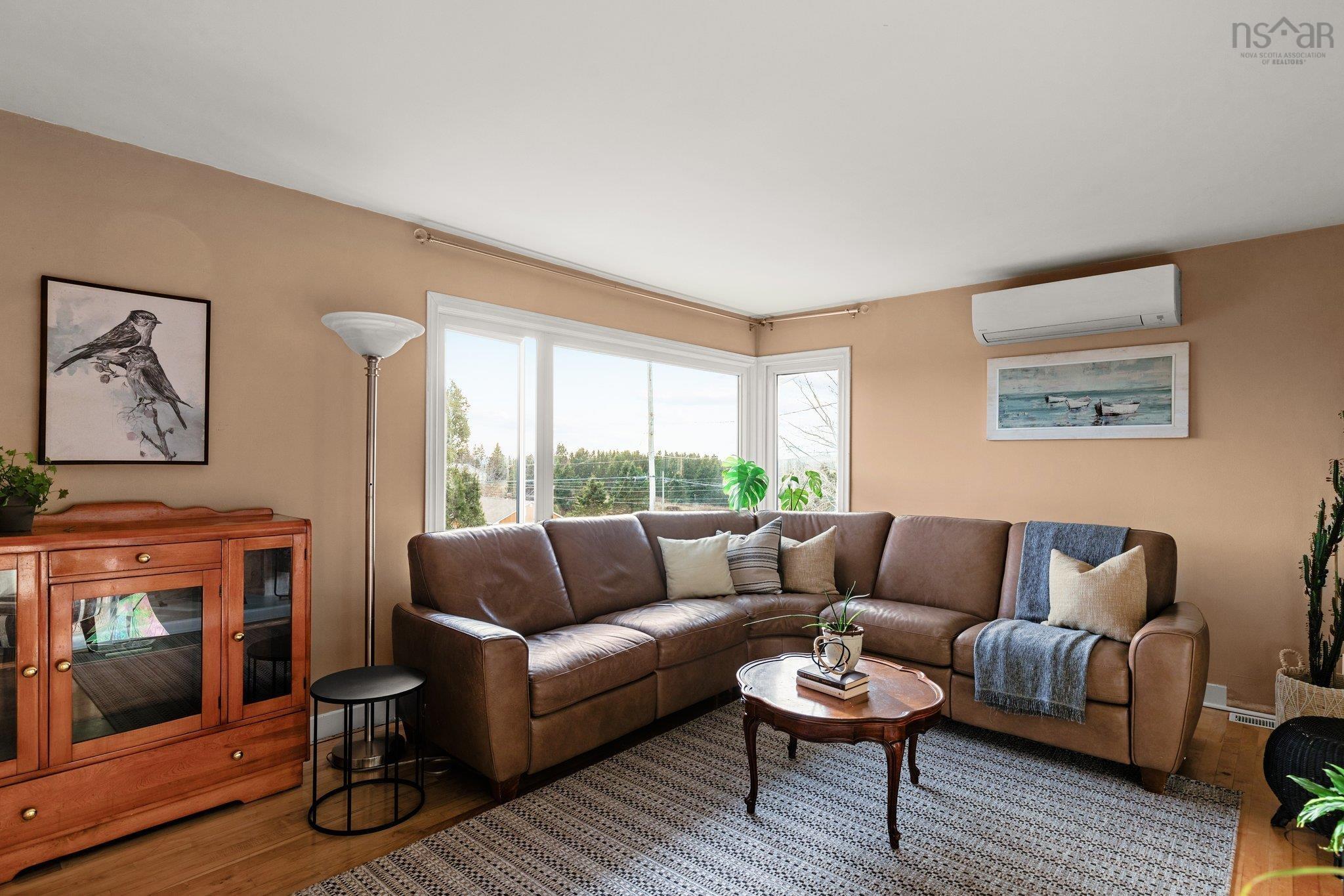 $562,500.00: 2 Westview Drive, Lawrencetown