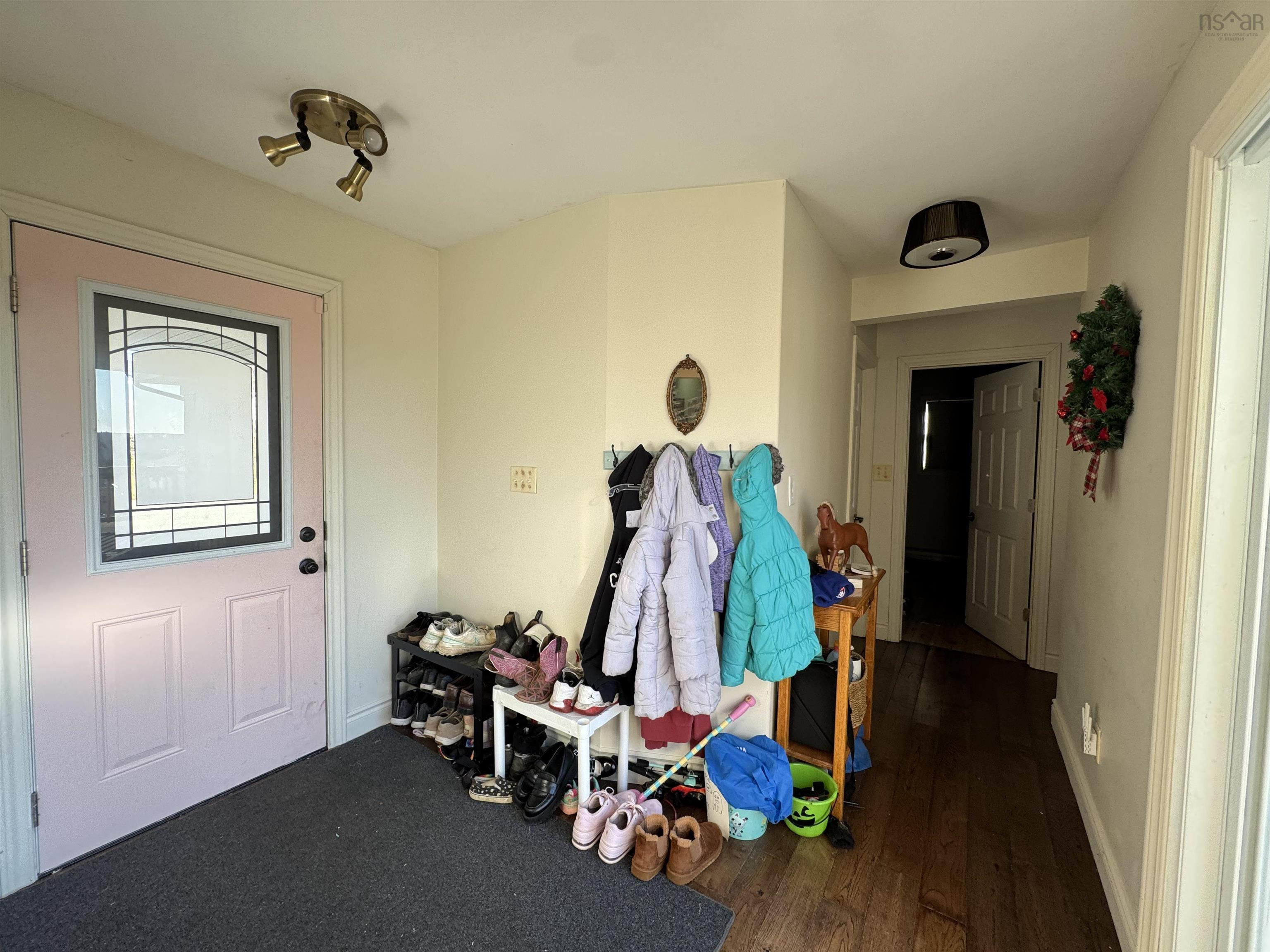 $299,000.00: 50 Brookview Drive, Sydney