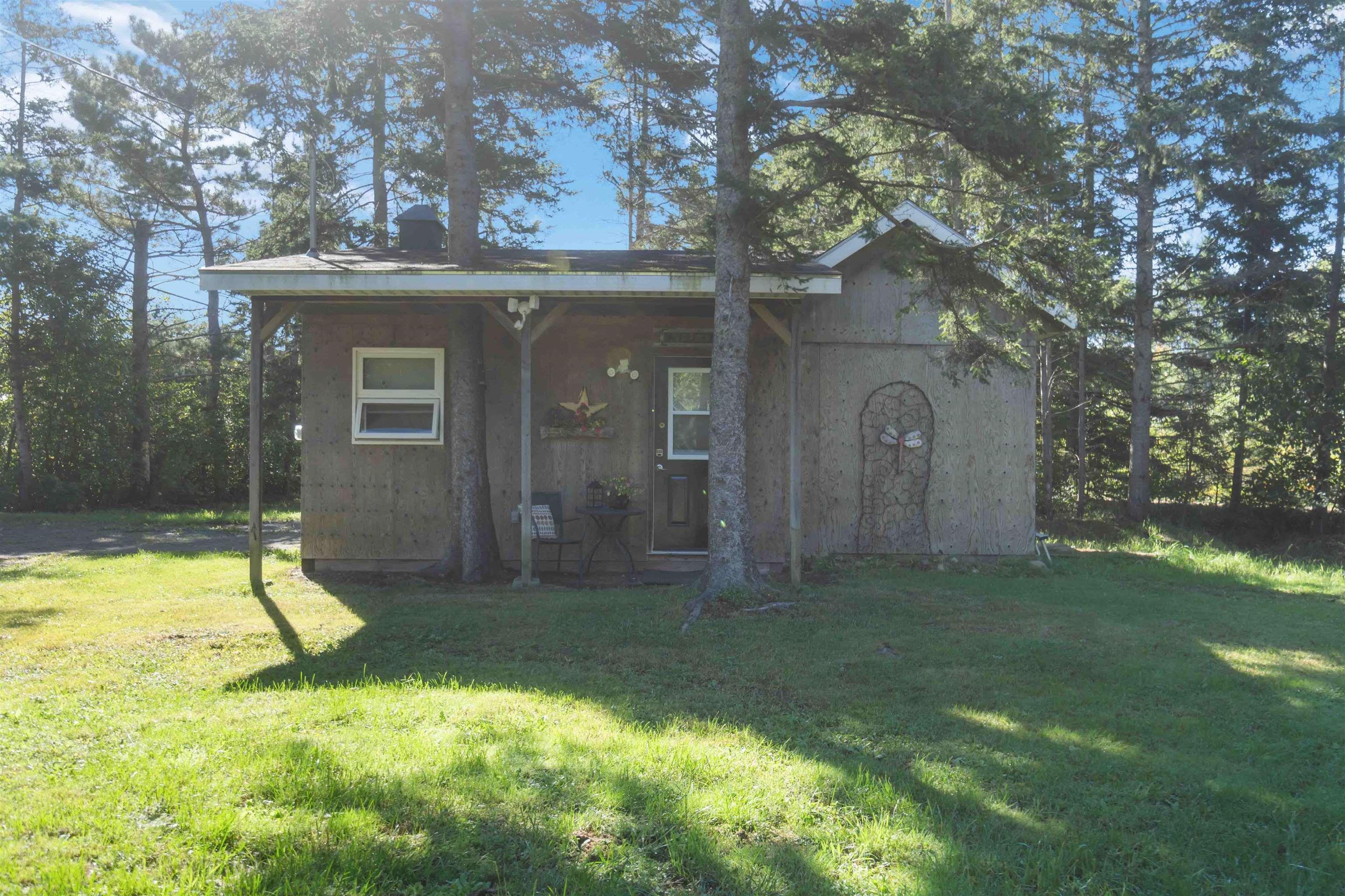 $319,900.00: 9095 Highway 10, Nictaux
