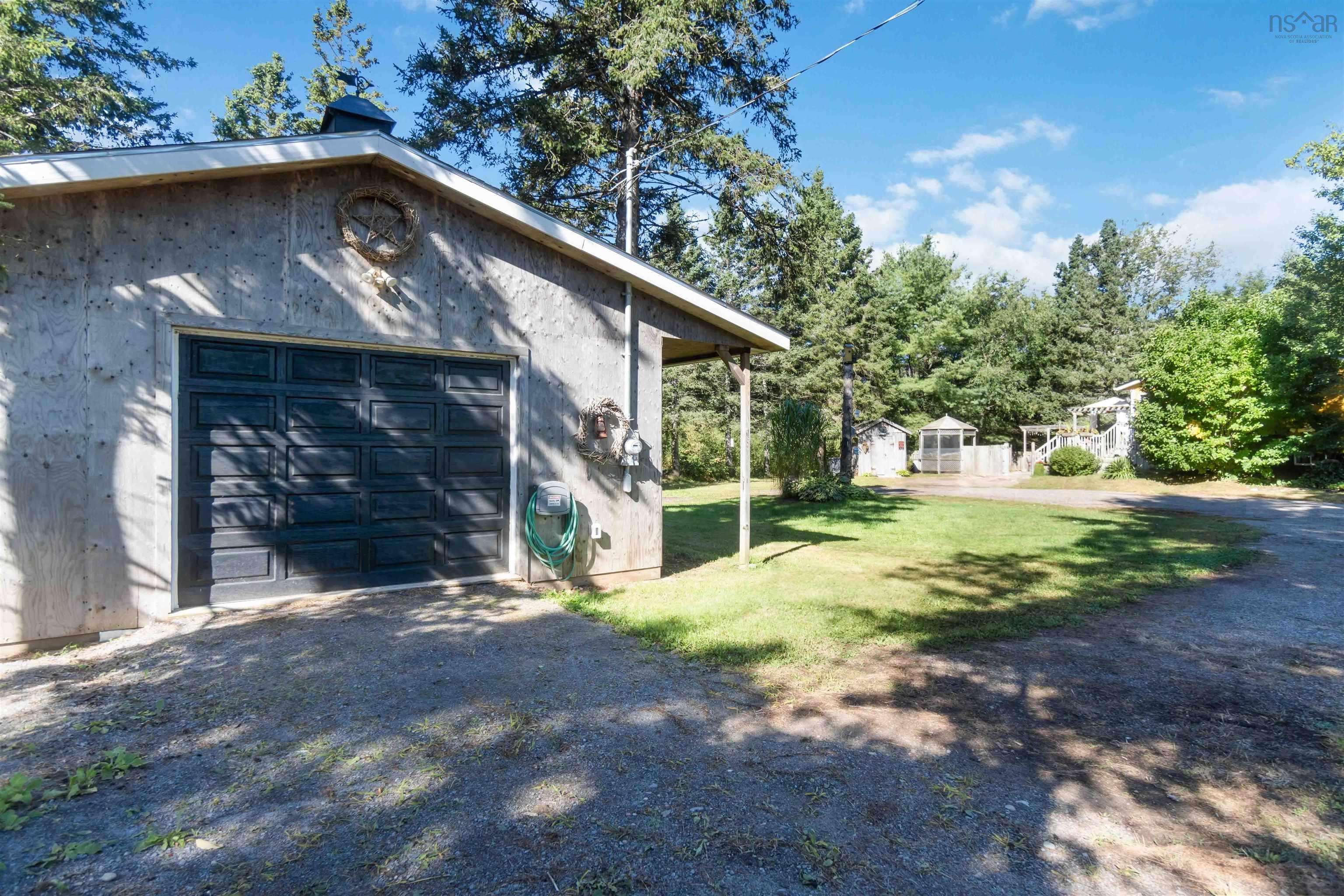 $319,900.00: 9095 Highway 10, Nictaux