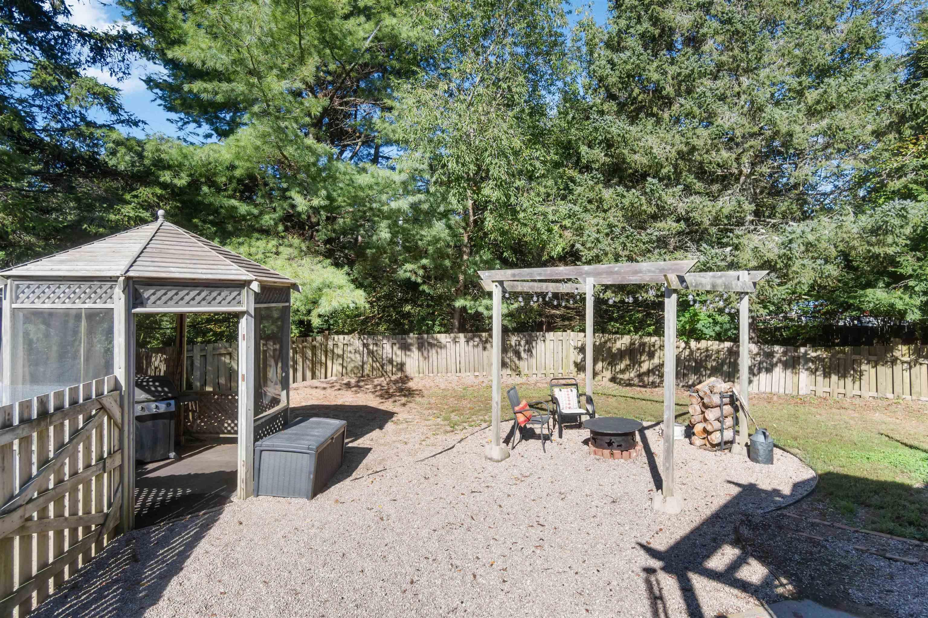 $319,900.00: 9095 Highway 10, Nictaux
