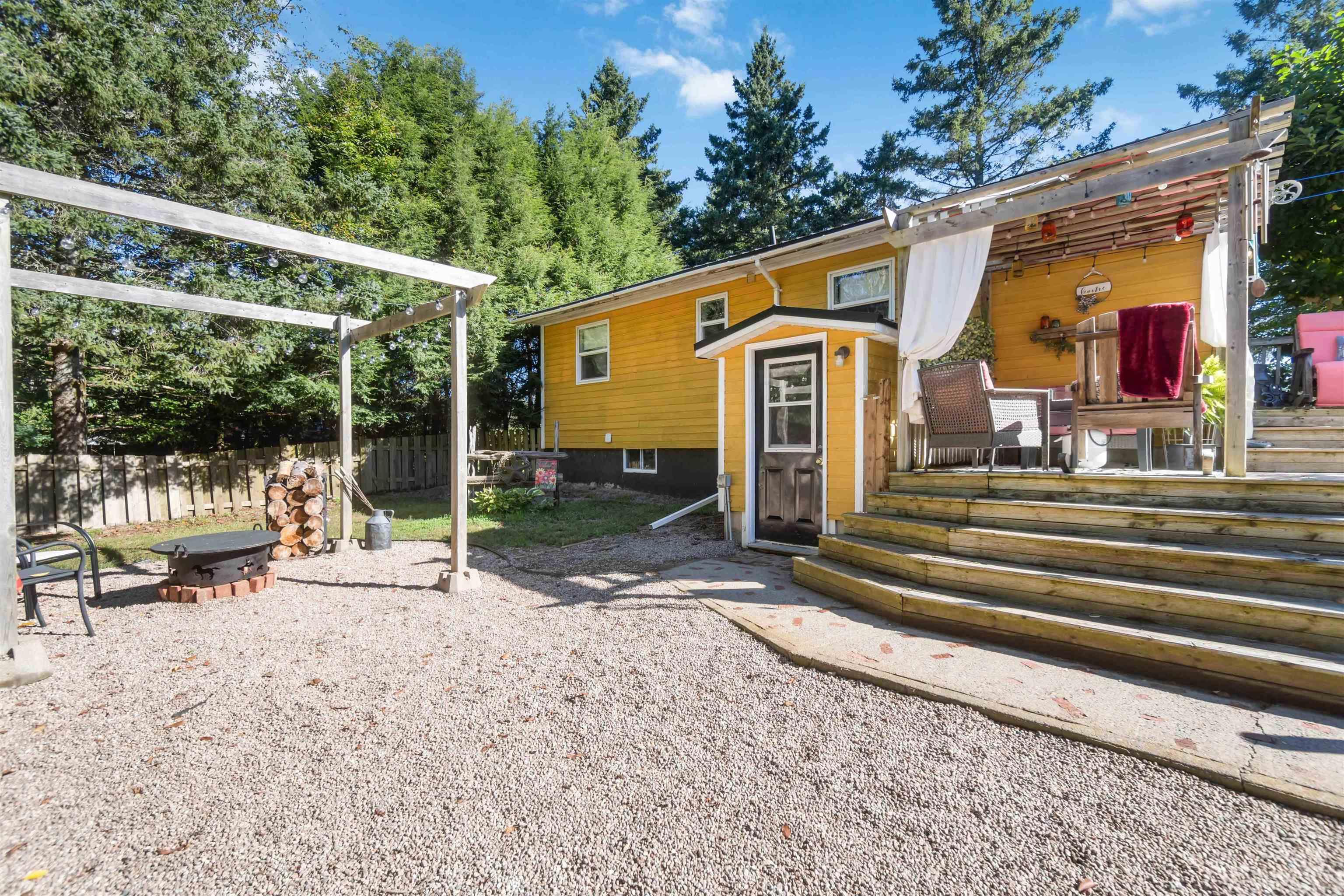 $319,900.00: 9095 Highway 10, Nictaux