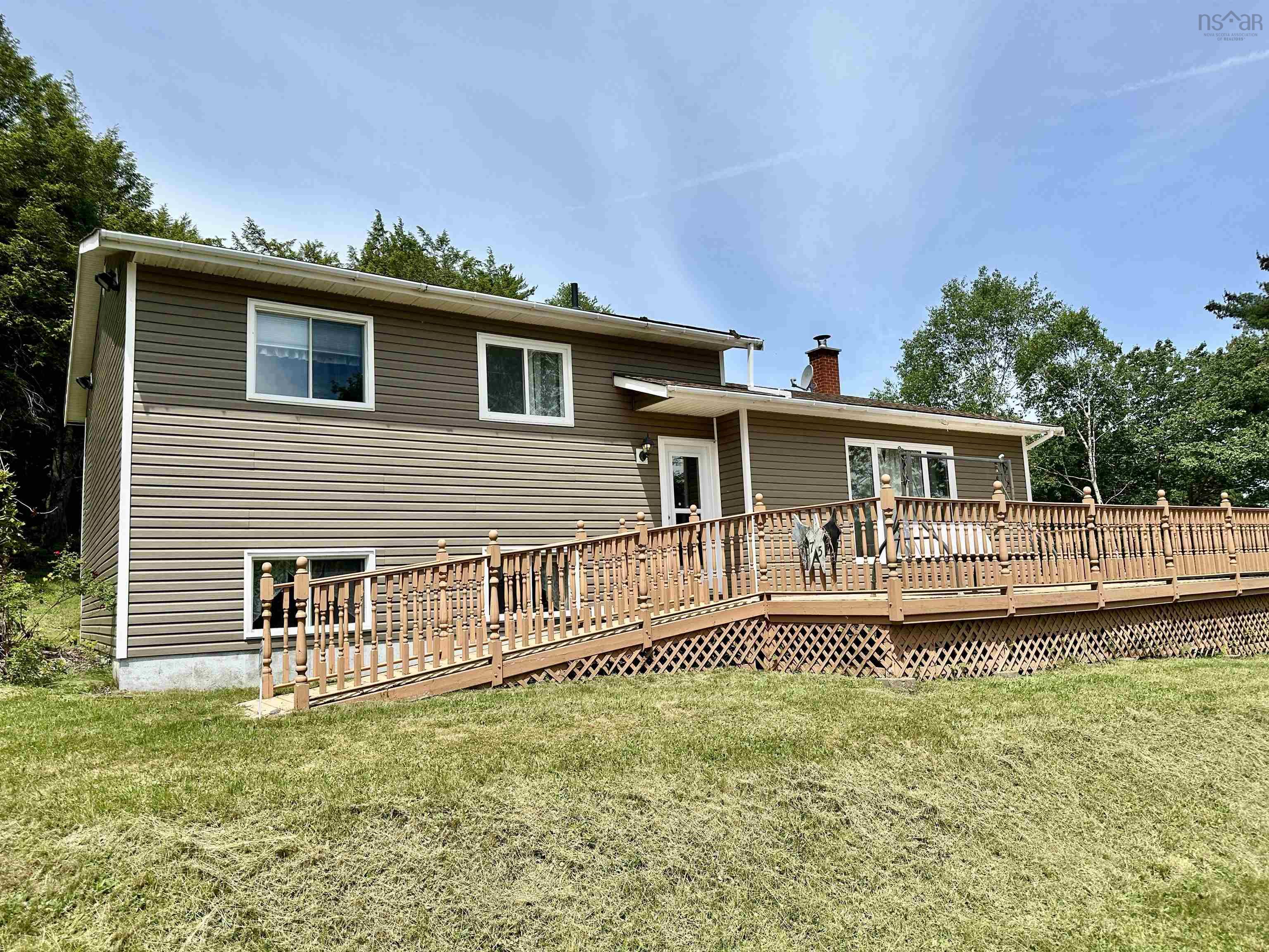 $515,000.00: 75 Tupper Street, Milton