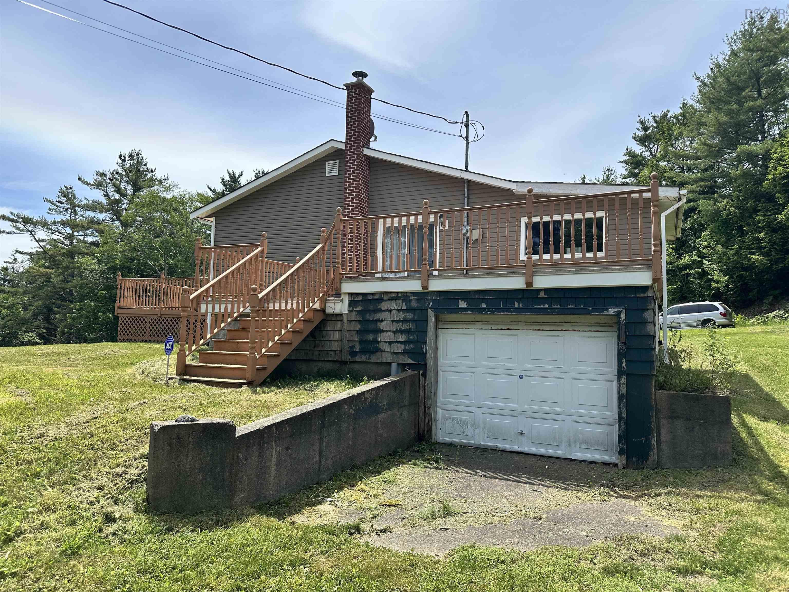 $515,000.00: 75 Tupper Street, Milton