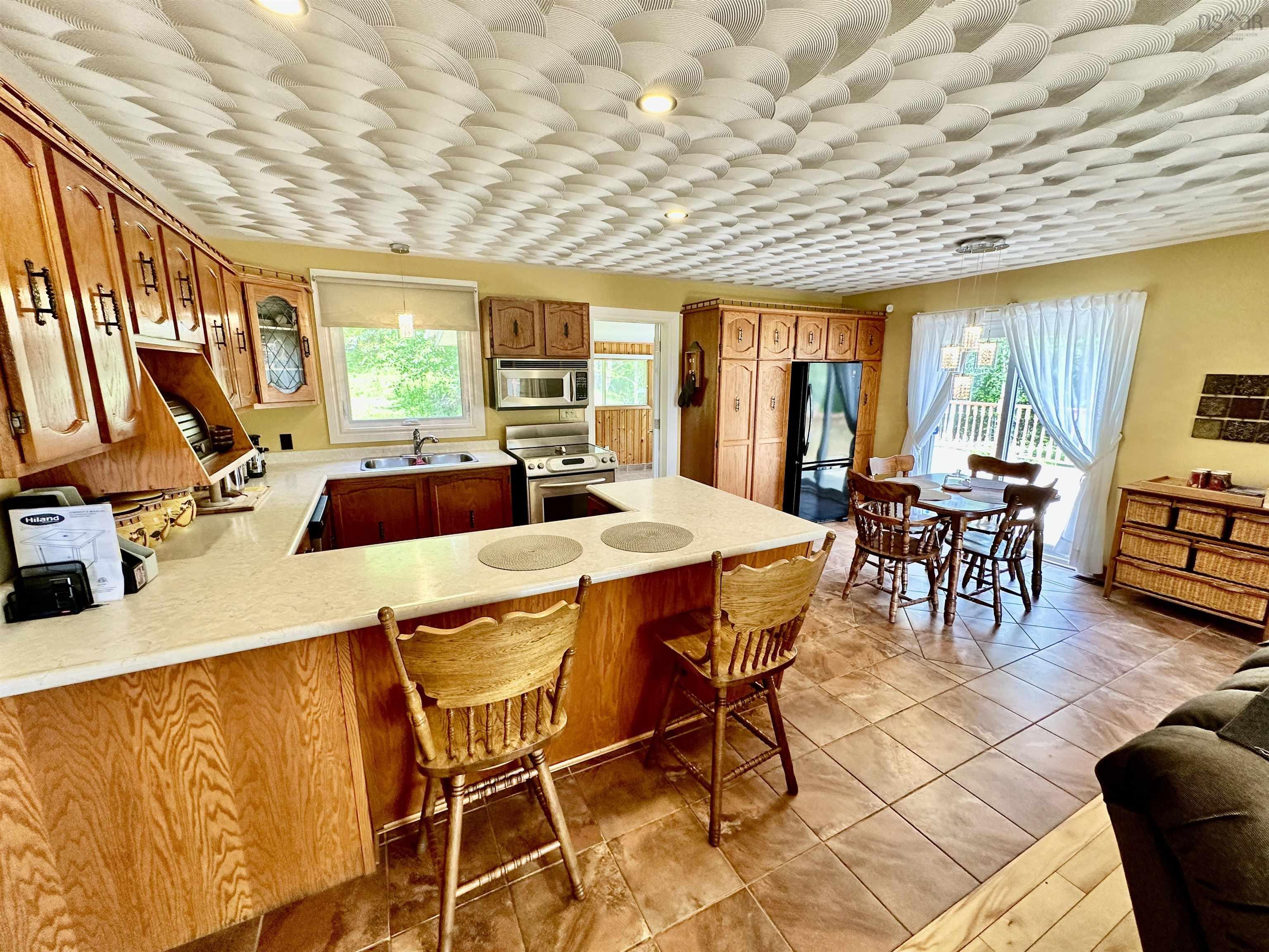 $515,000.00: 75 Tupper Street, Milton