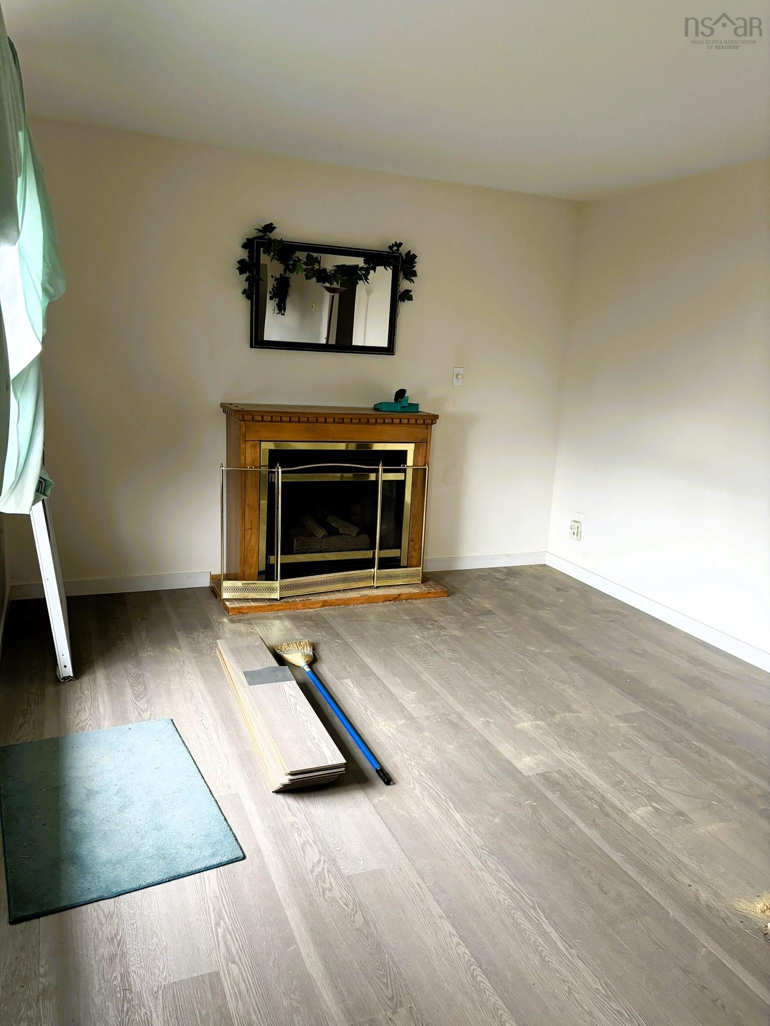 $239,900.00: 8013 Hwy#209 Highway, Wards Brook