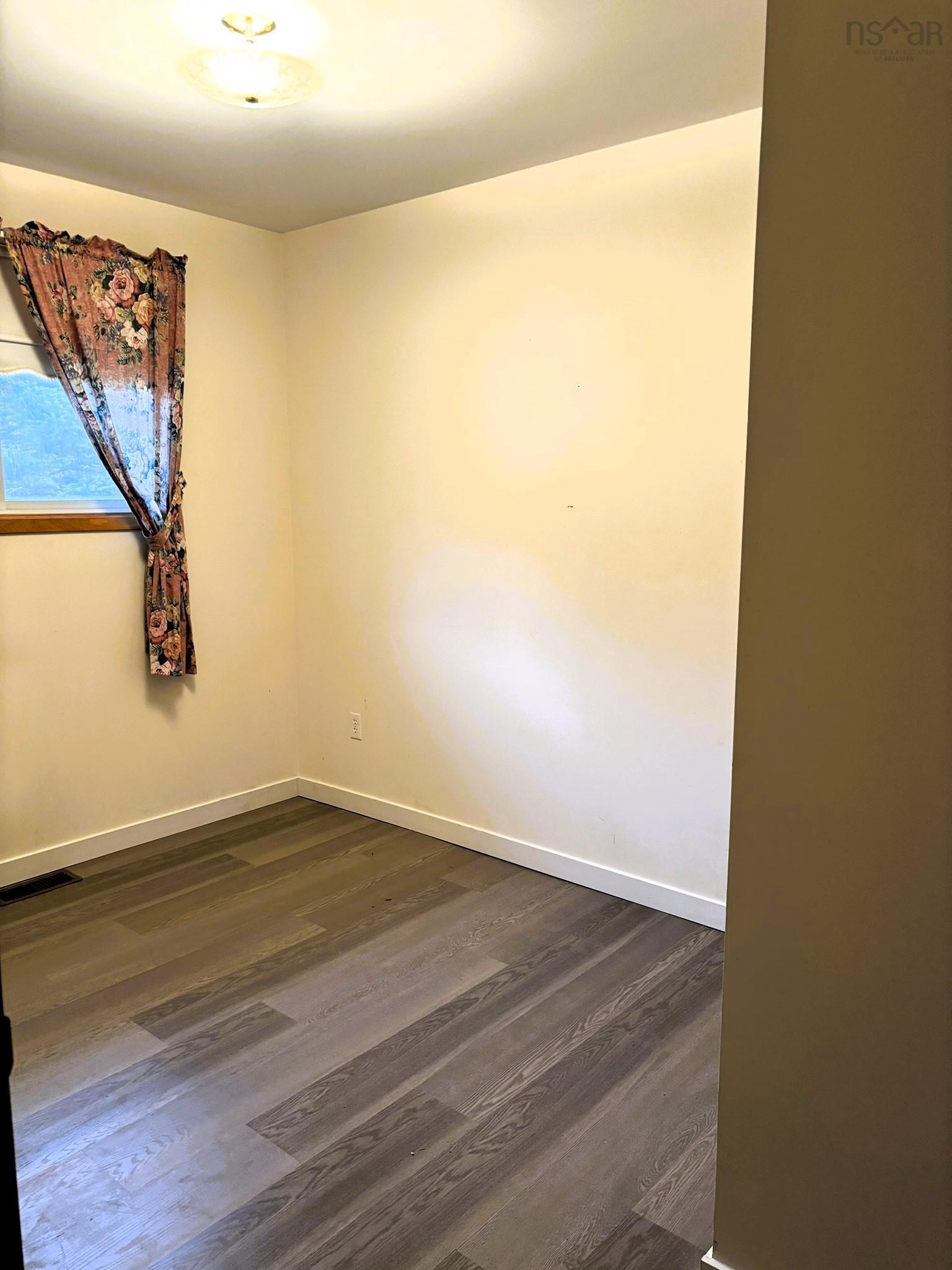 $239,900.00: 8013 Hwy#209 Highway, Wards Brook