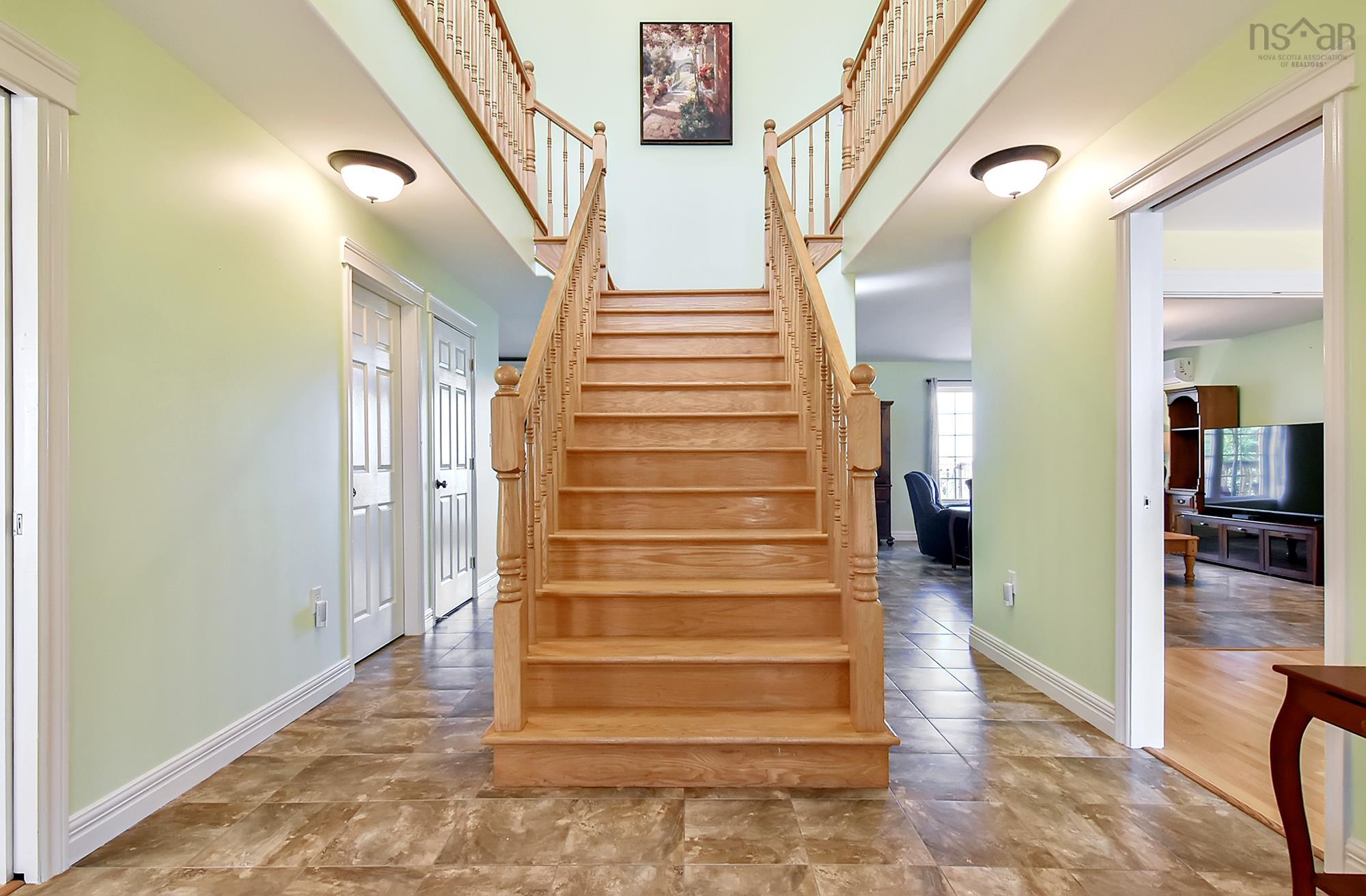 $599,999.00: 10 Tully Avenue, Shubenacadie