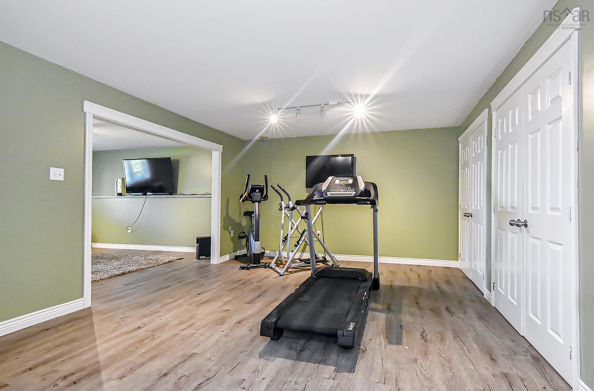 $599,999.00: 10 Tully Avenue, Shubenacadie