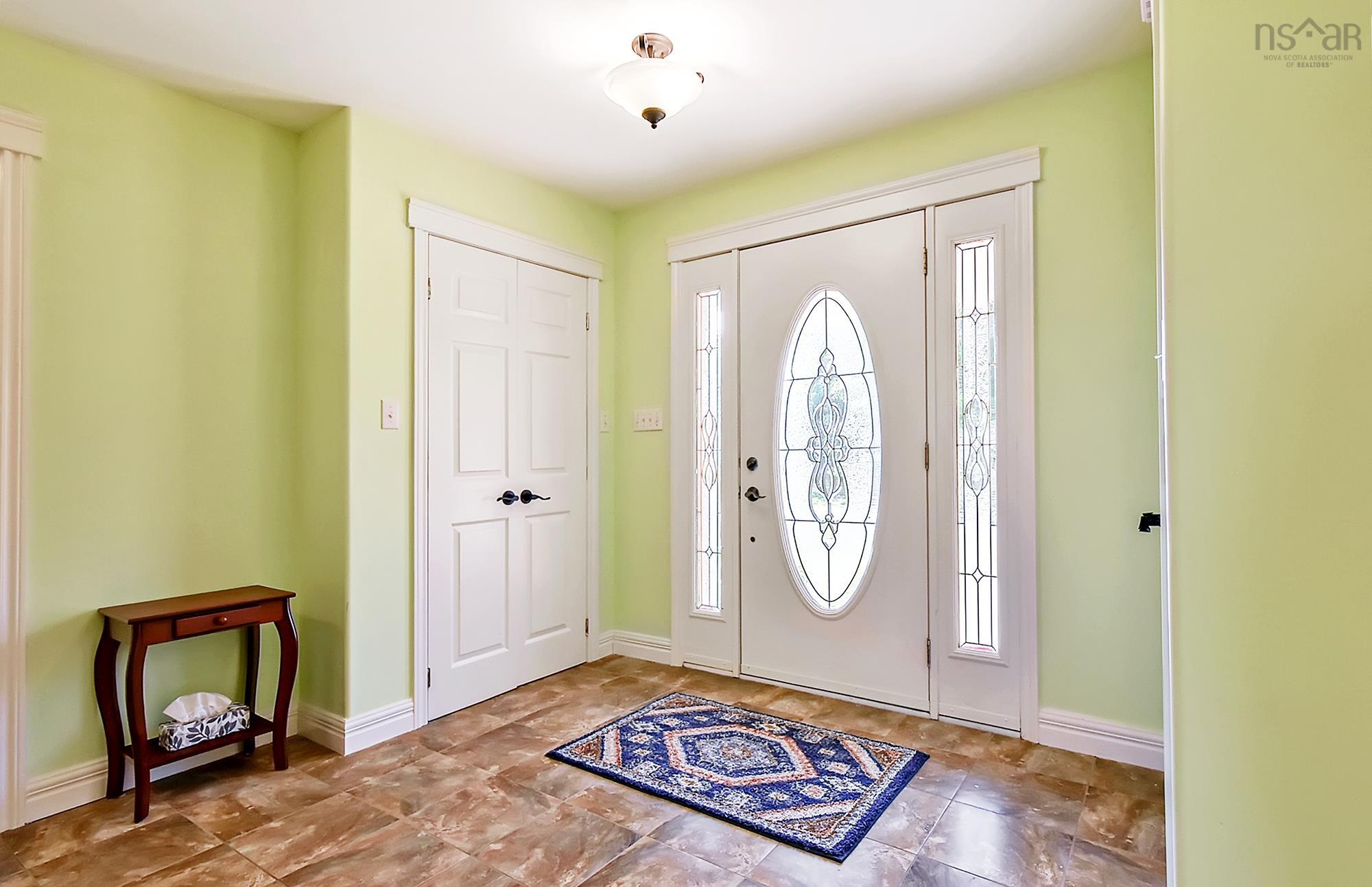 $599,999.00: 10 Tully Avenue, Shubenacadie