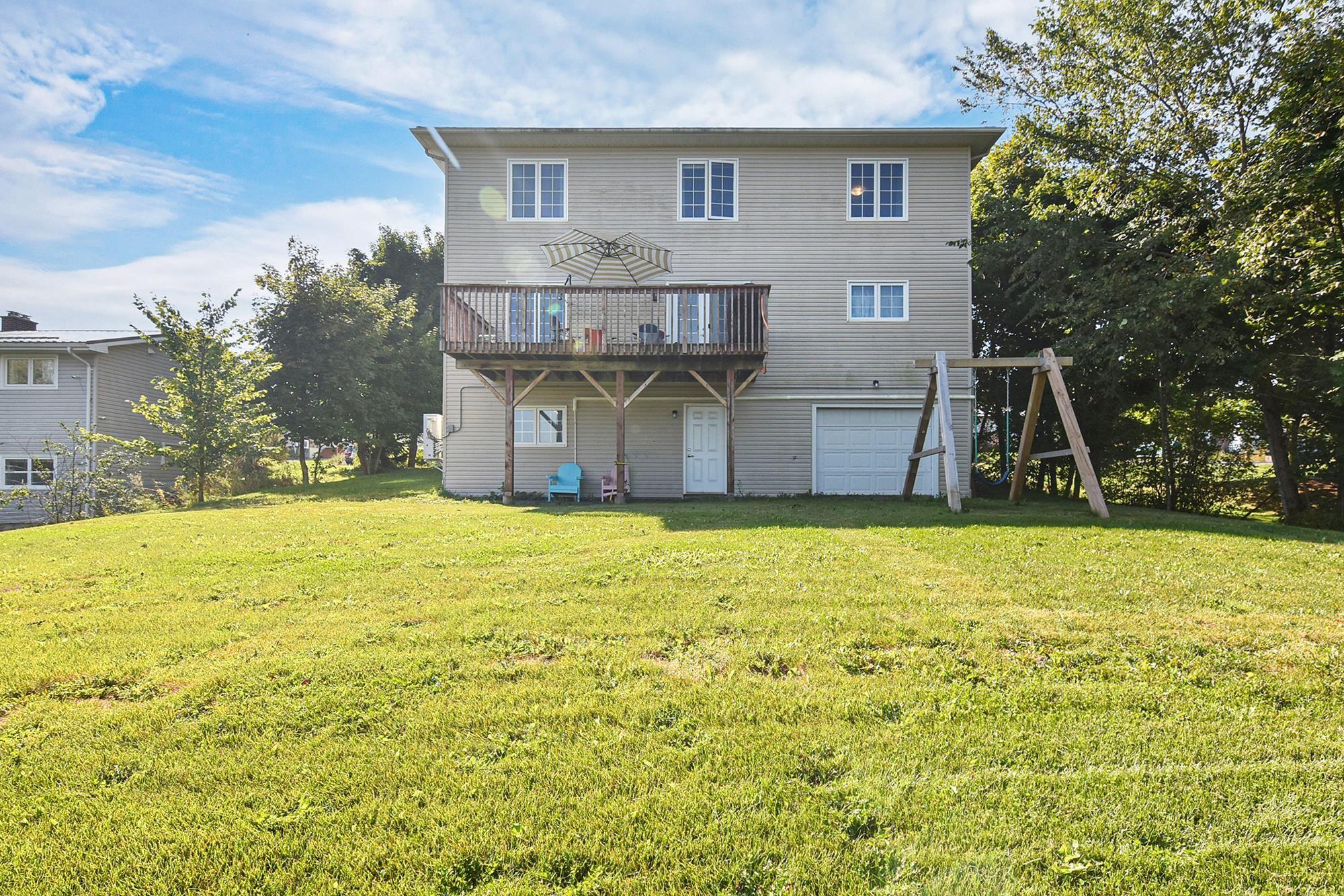 $599,999.00: 10 Tully Avenue, Shubenacadie