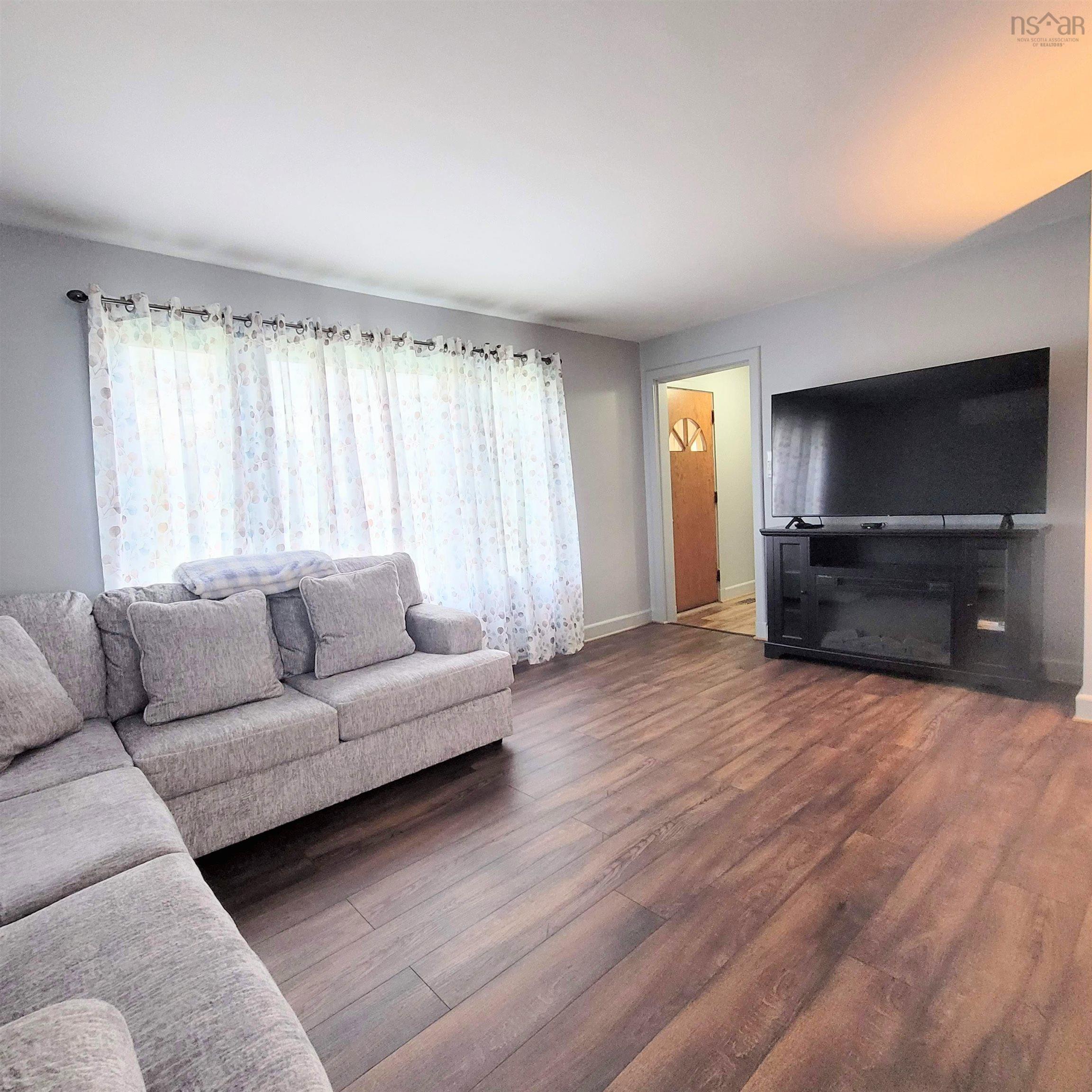 $259,900.00: 27 Allison Avenue, Amherst
