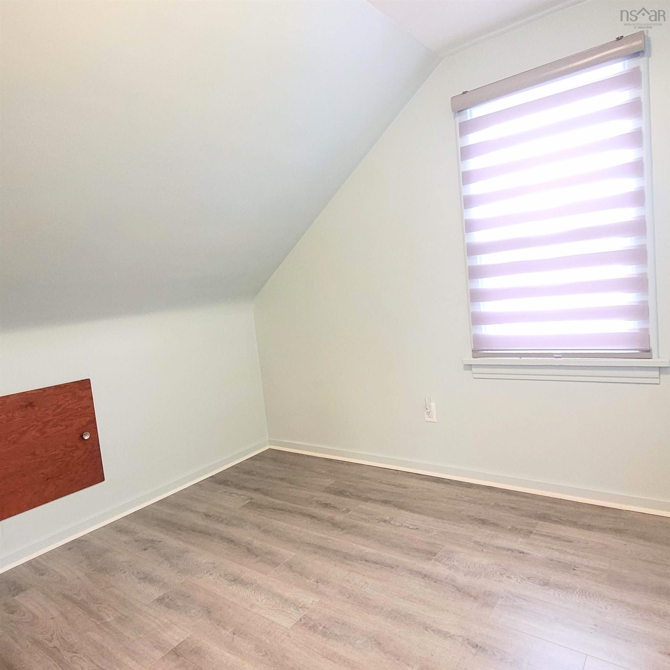 $259,900.00: 27 Allison Avenue, Amherst