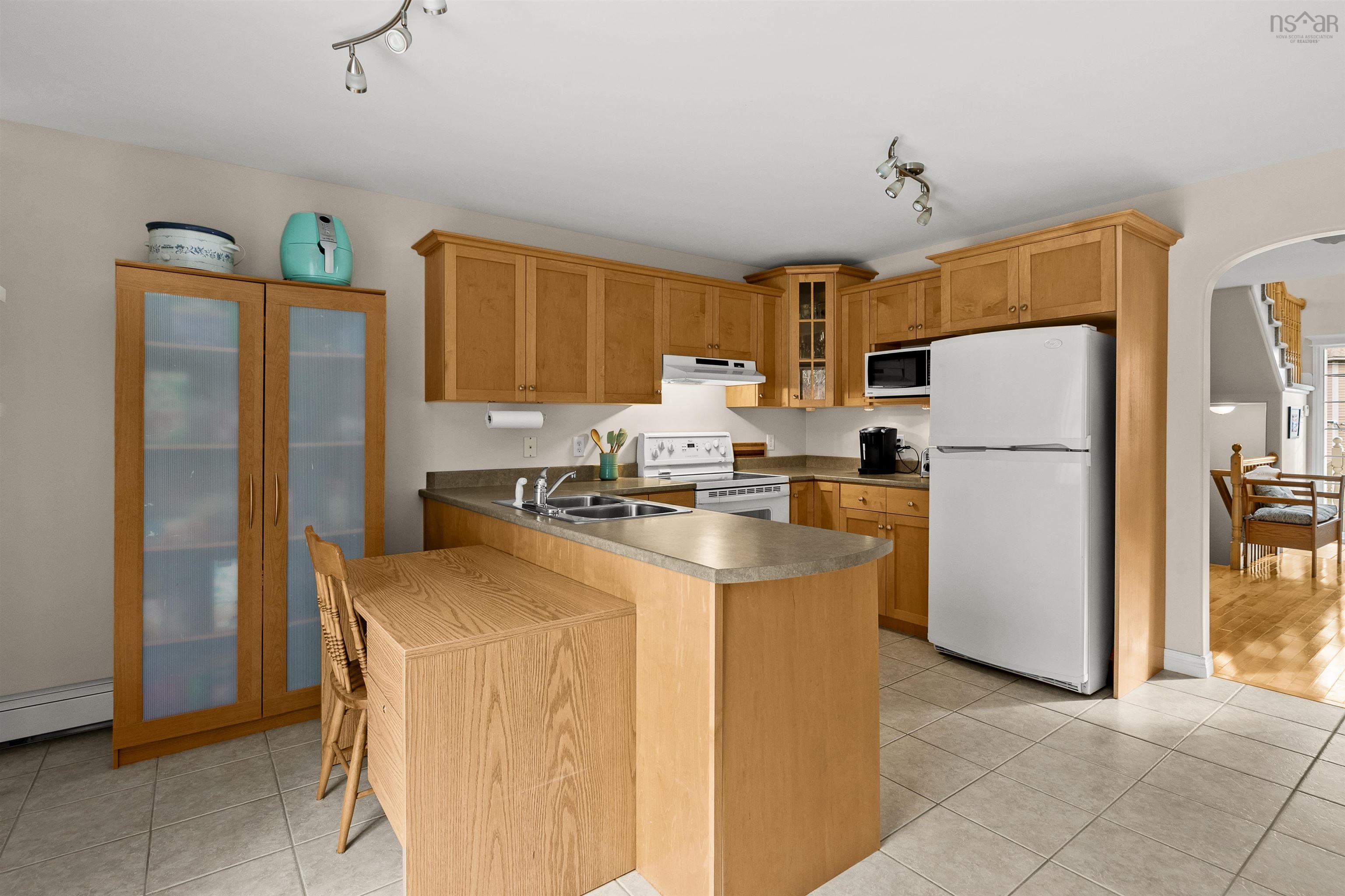 $549,900.00: 30 Redden Court, Bedford