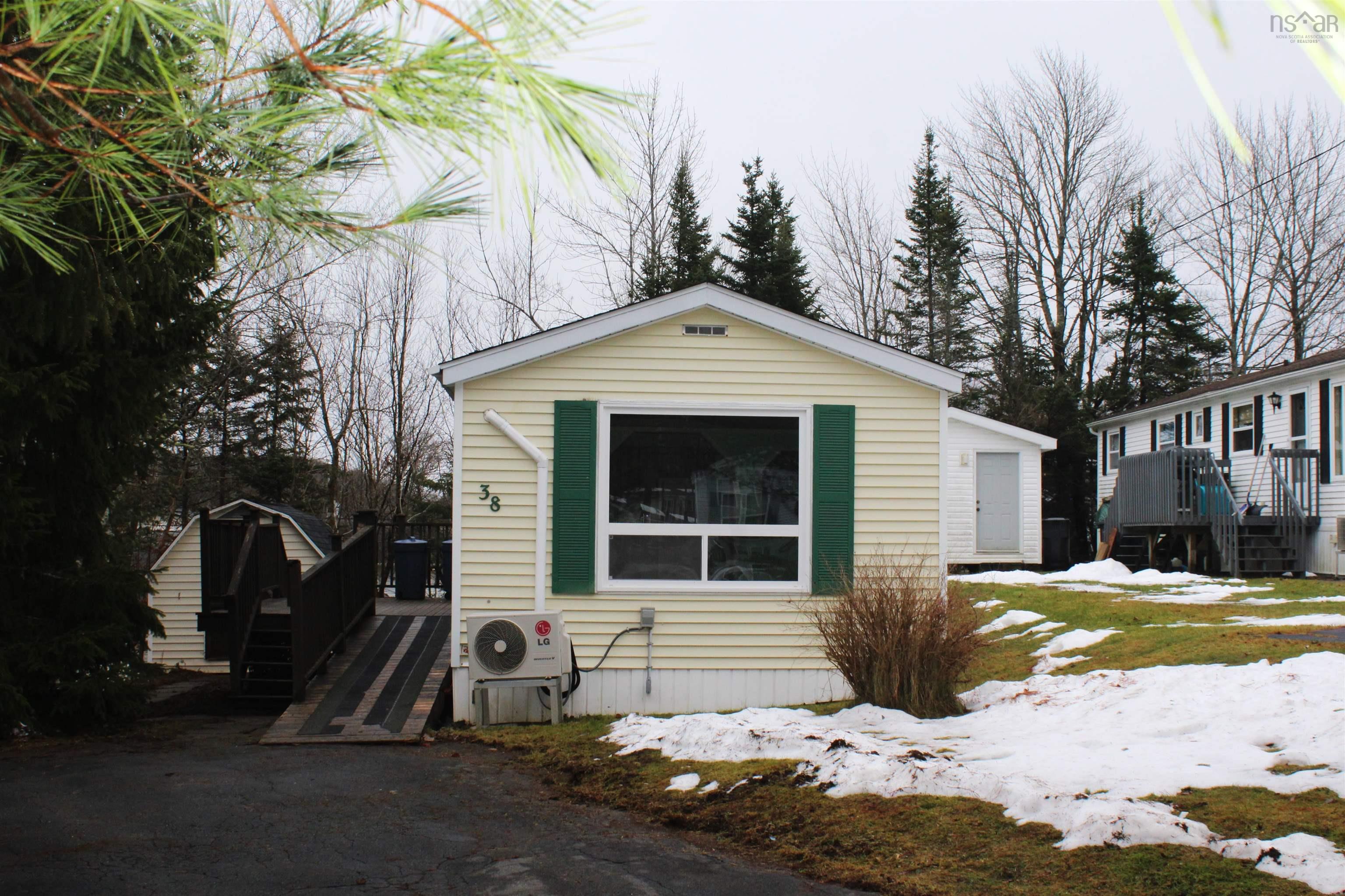 $164,900.00: 38 Wagner Drive, Middle Sackville