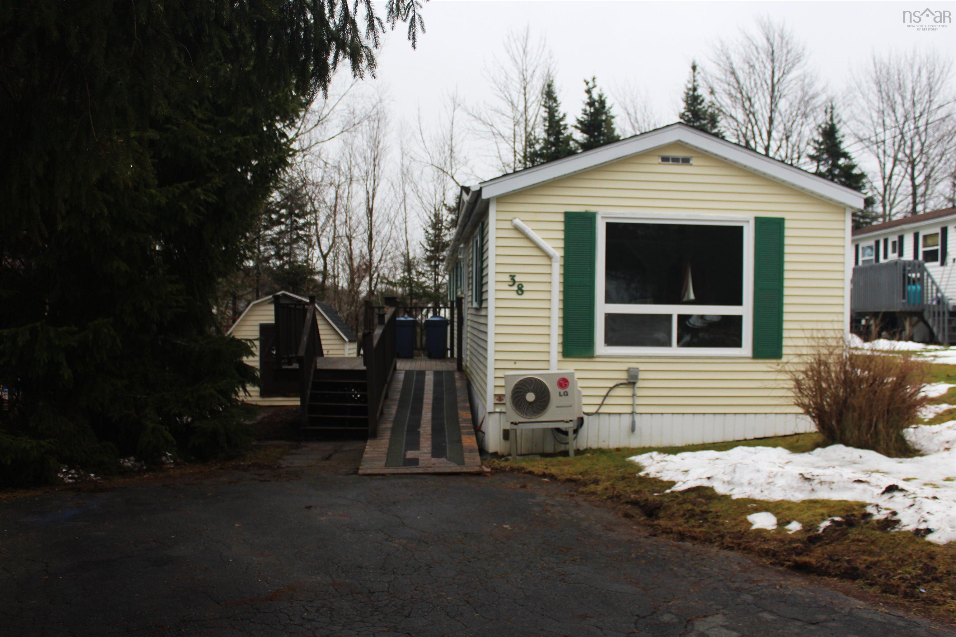 $164,900.00: 38 Wagner Drive, Middle Sackville
