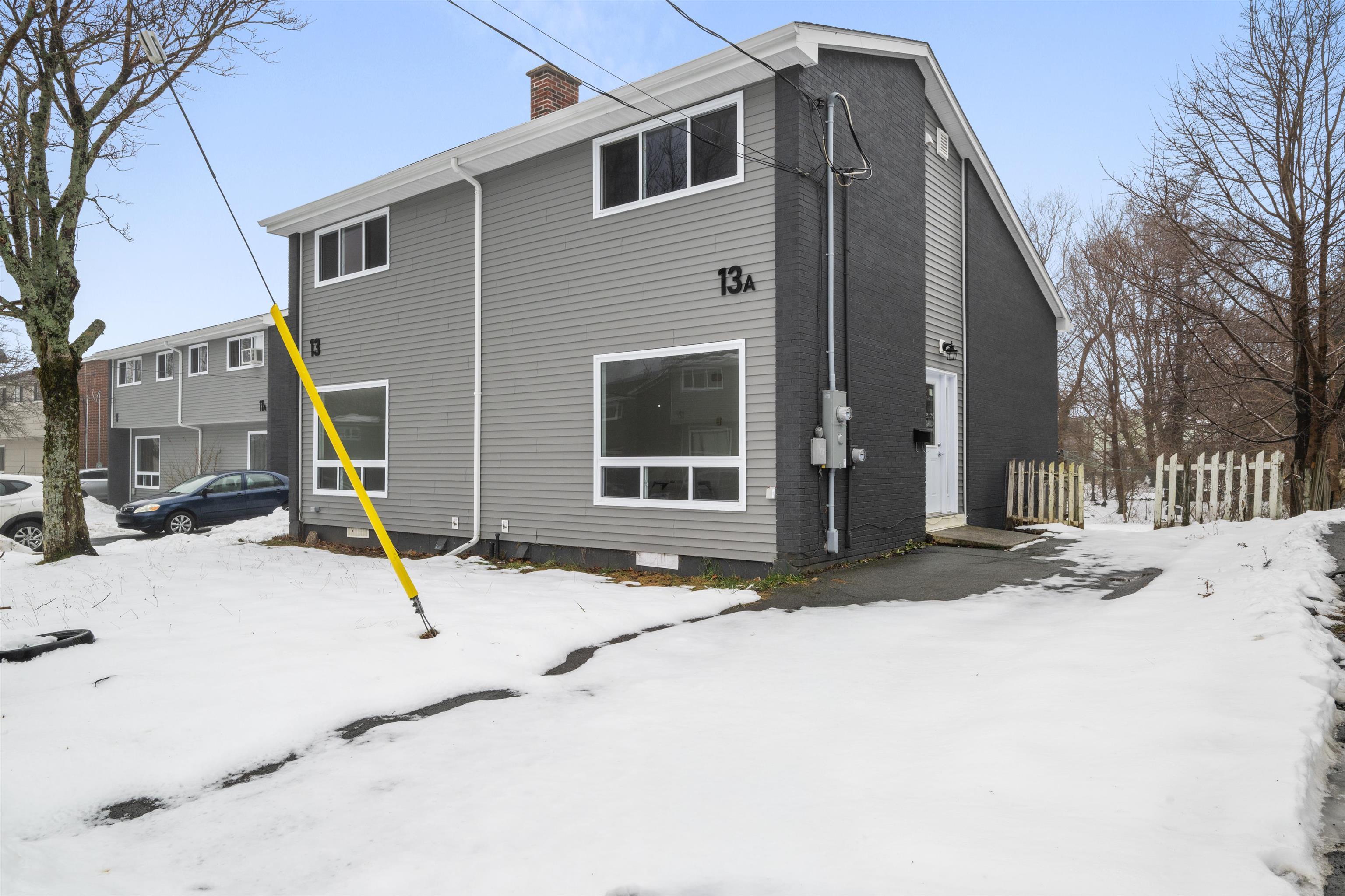 $629,900.00: 13-13A Ruben Court, Dartmouth