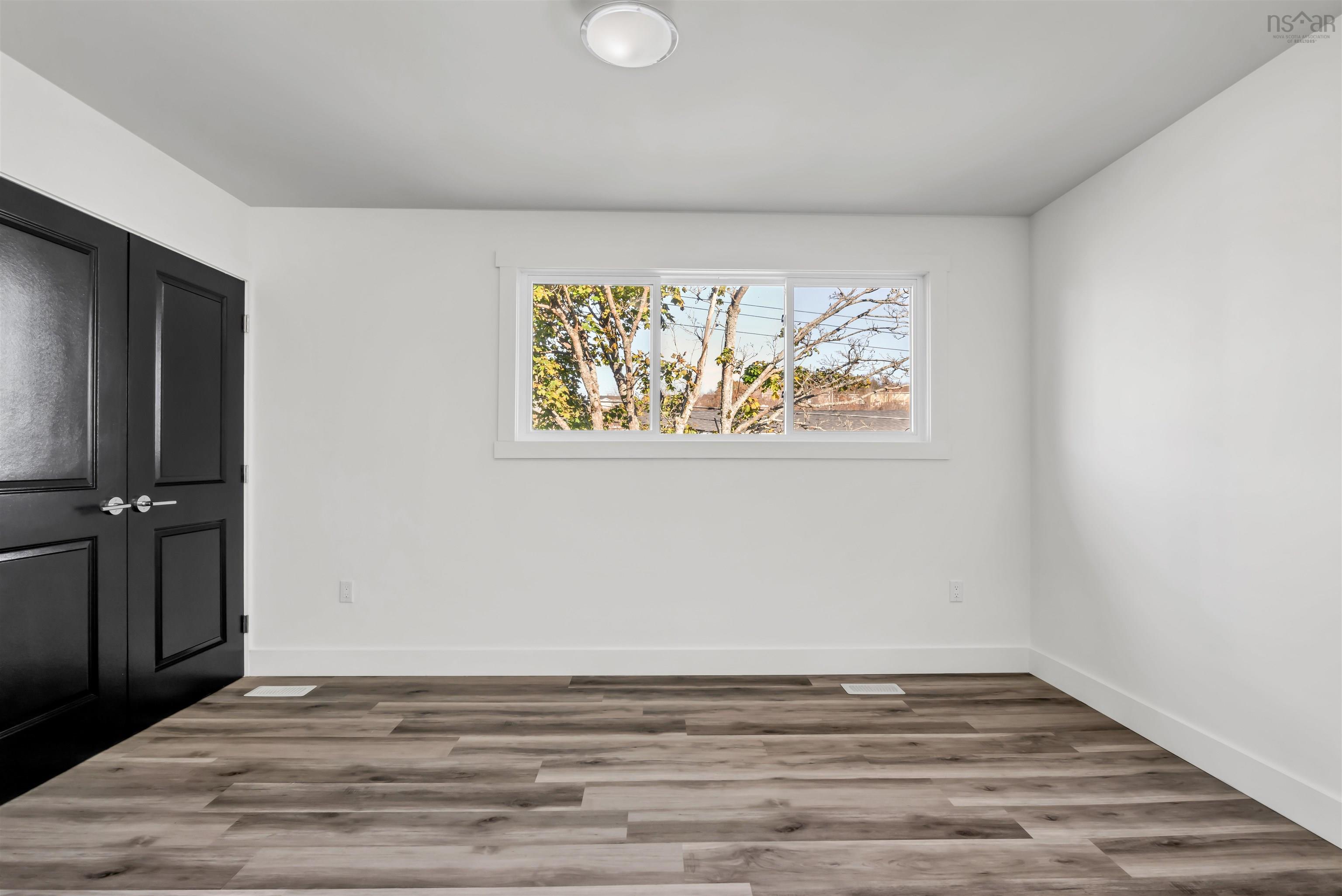 $629,900.00: 13-13A Ruben Court, Dartmouth