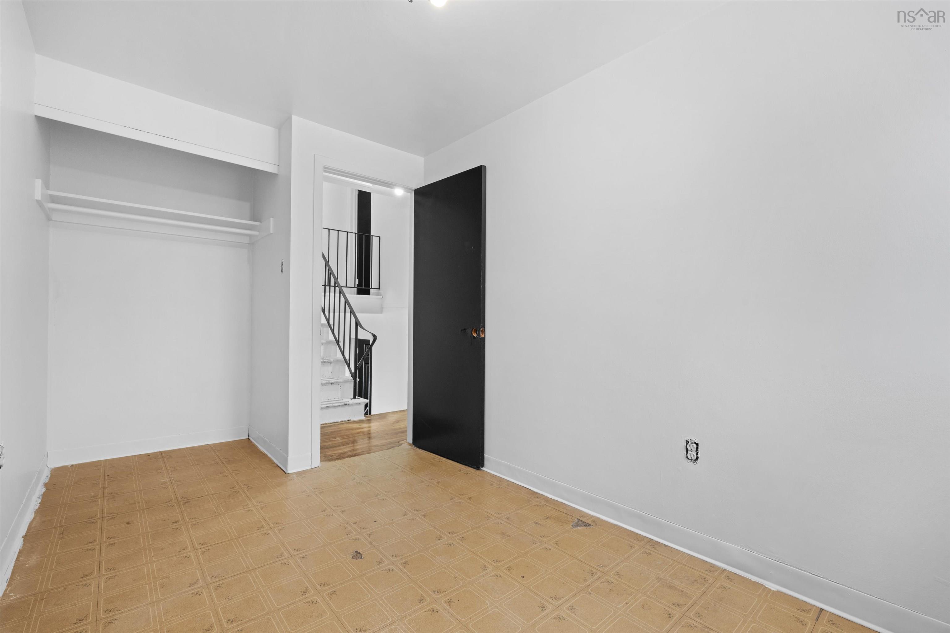 $629,900.00: 13-13A Ruben Court, Dartmouth