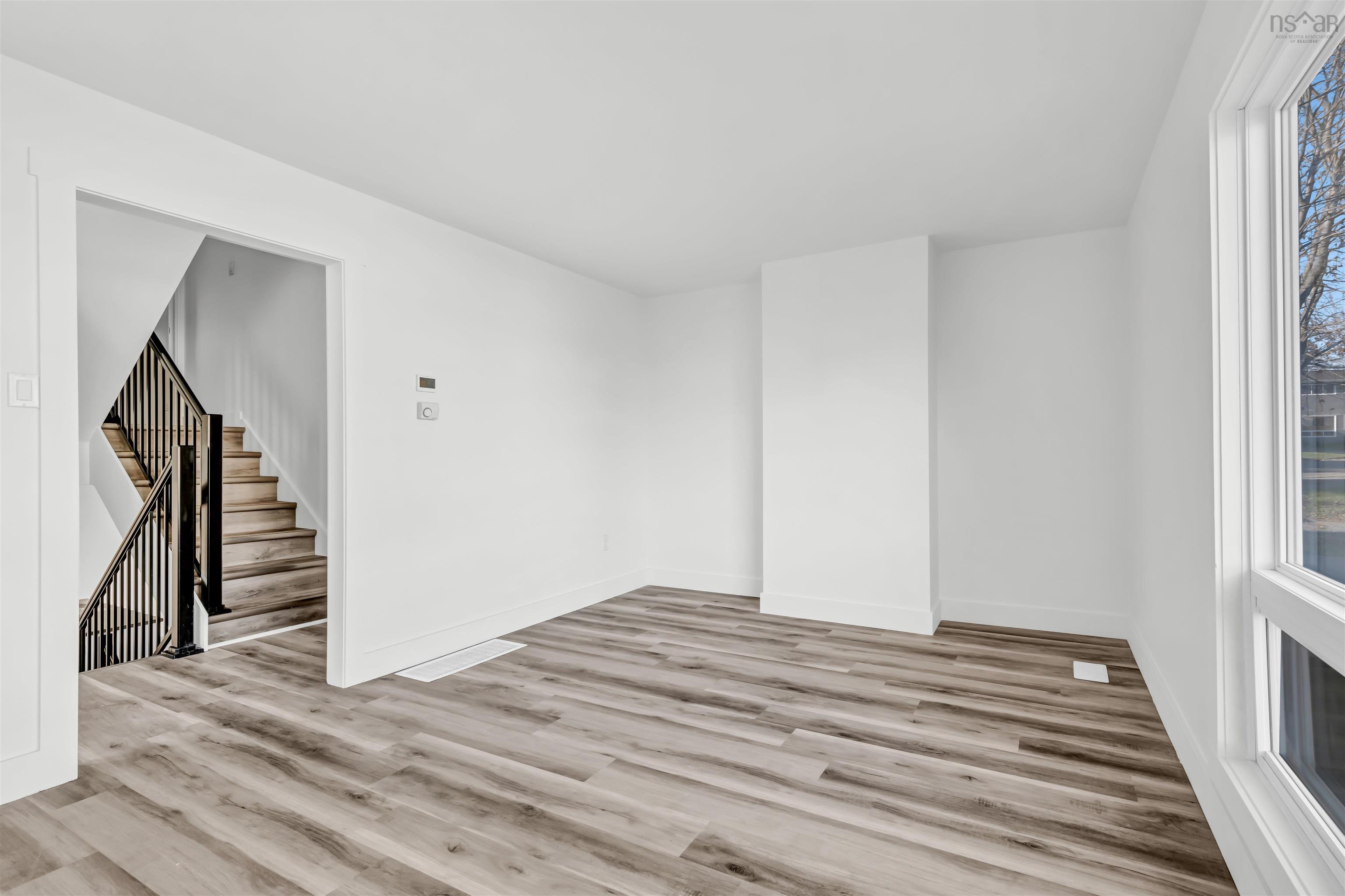 $629,900.00: 13-13A Ruben Court, Dartmouth